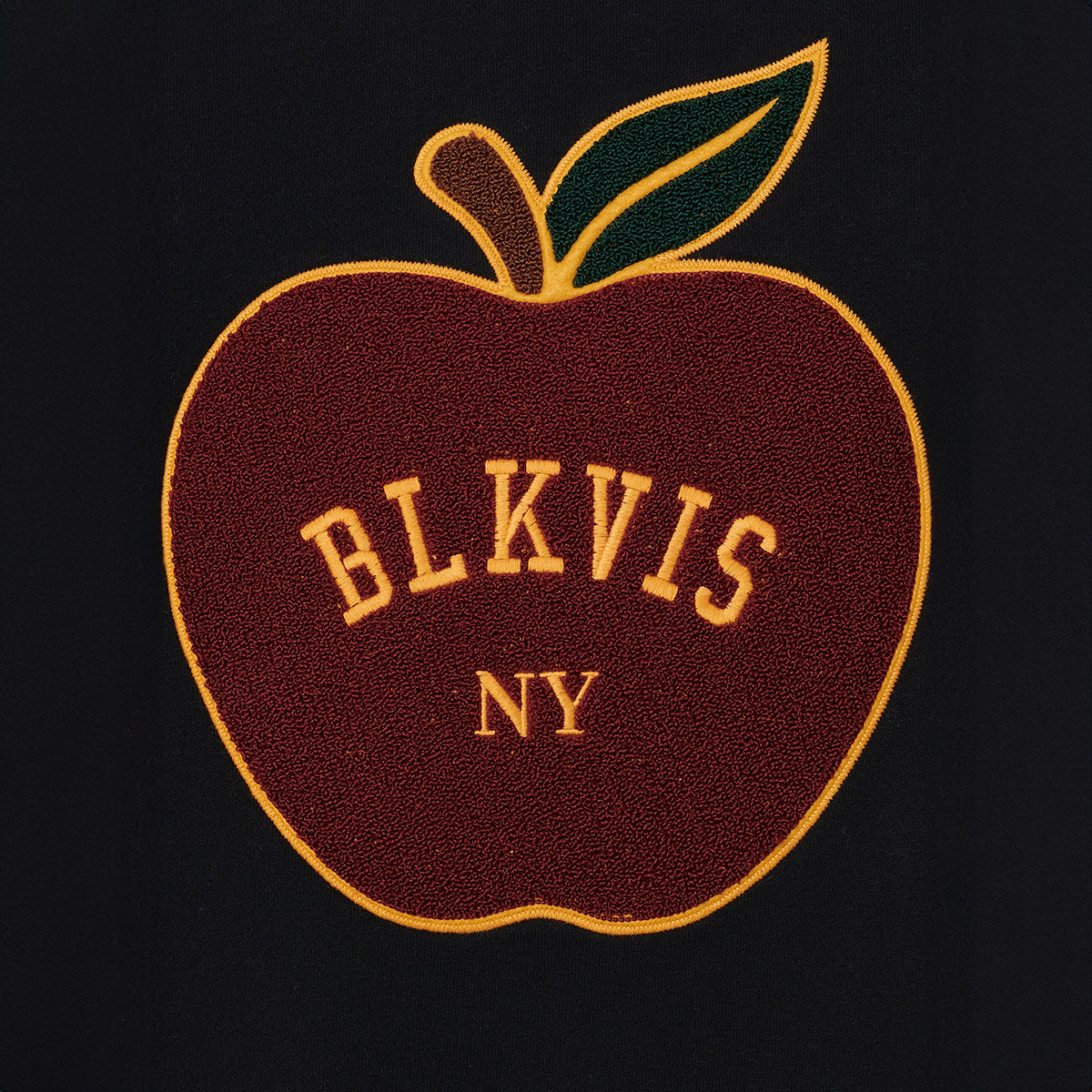 BLKVIS APPLE CREWNECK - BLACK
