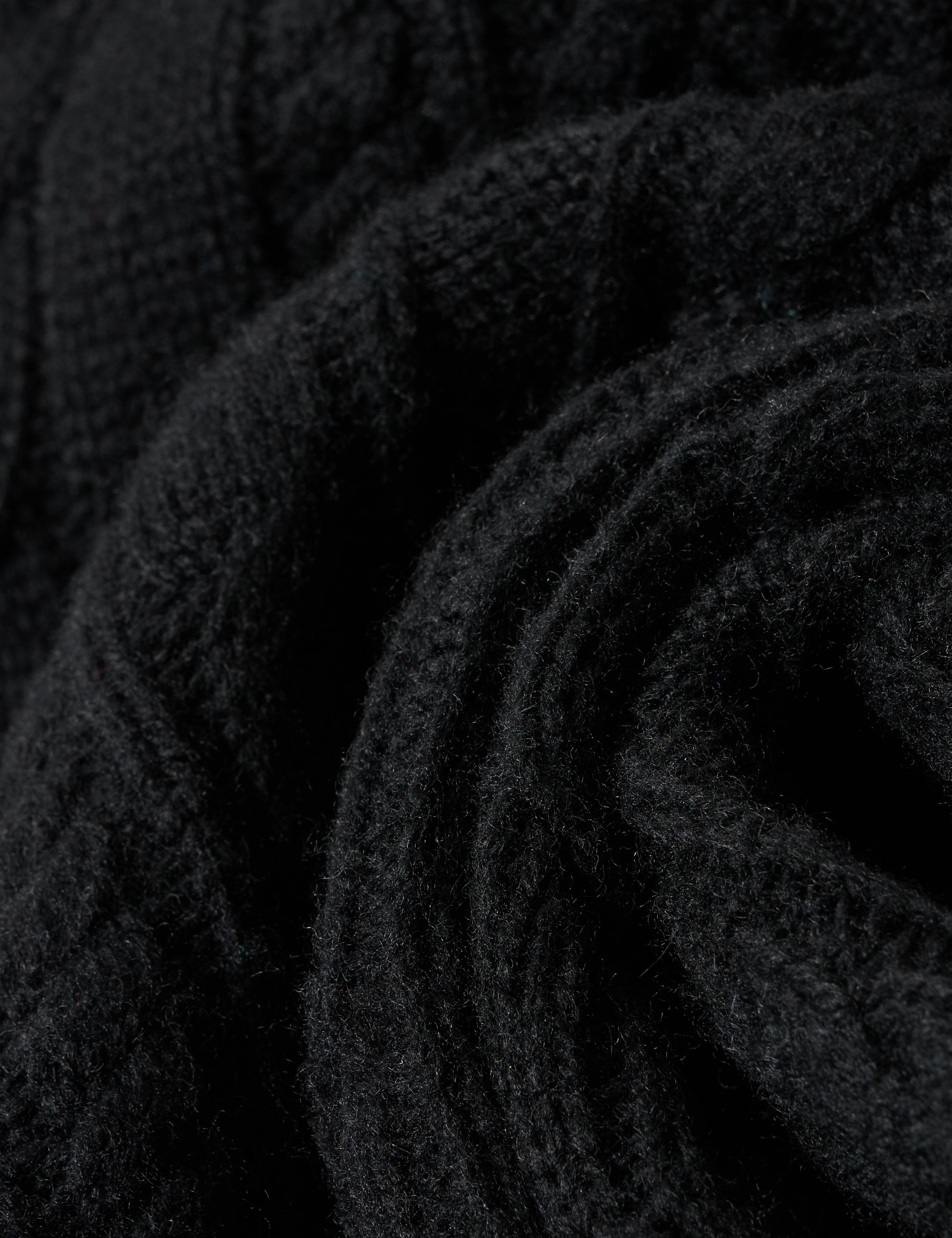 BLKVIS CABLE KNITTED SWEATER - BLACK