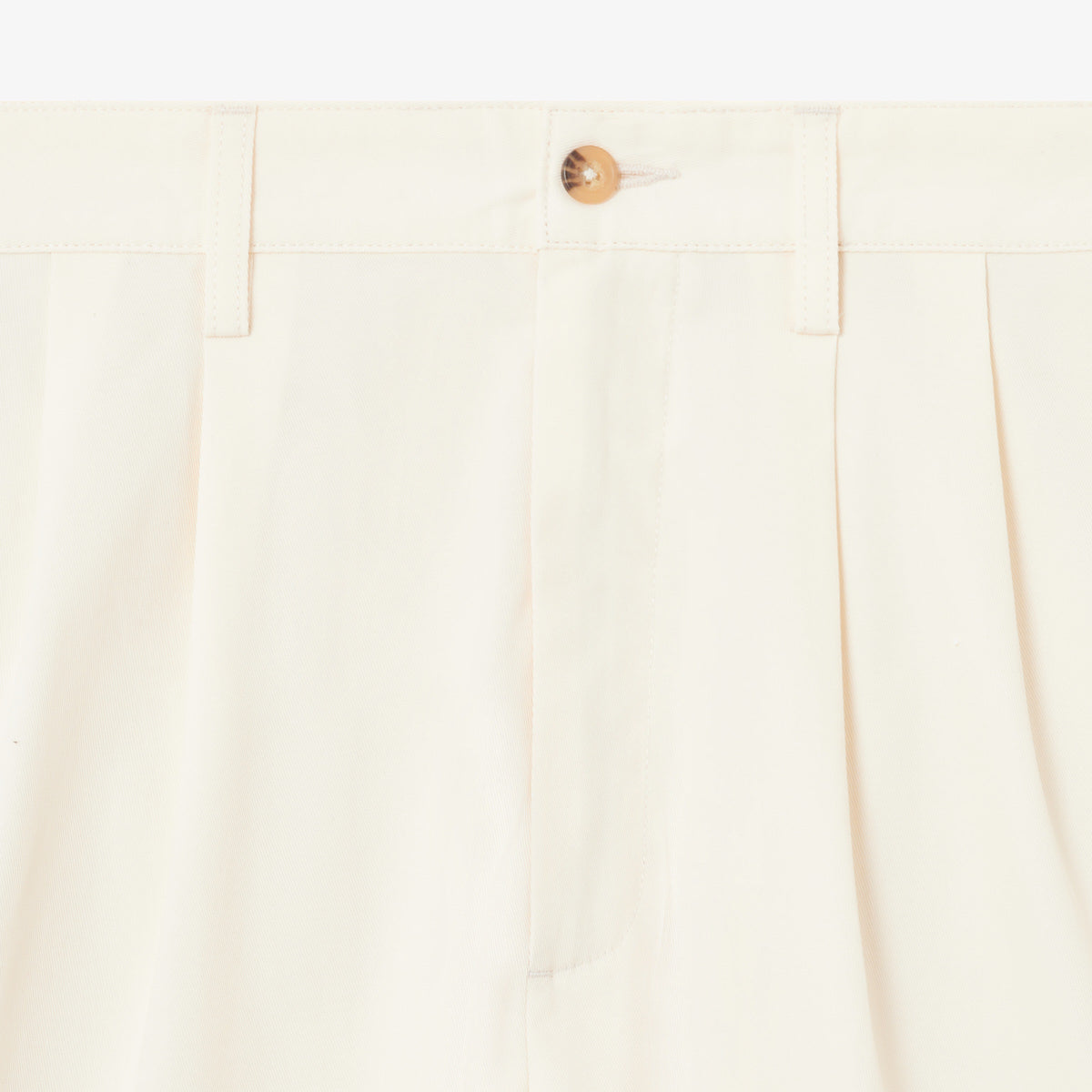BLKVIS DOUBLE PLEATED SHORTS - ANTIQUE WHITE