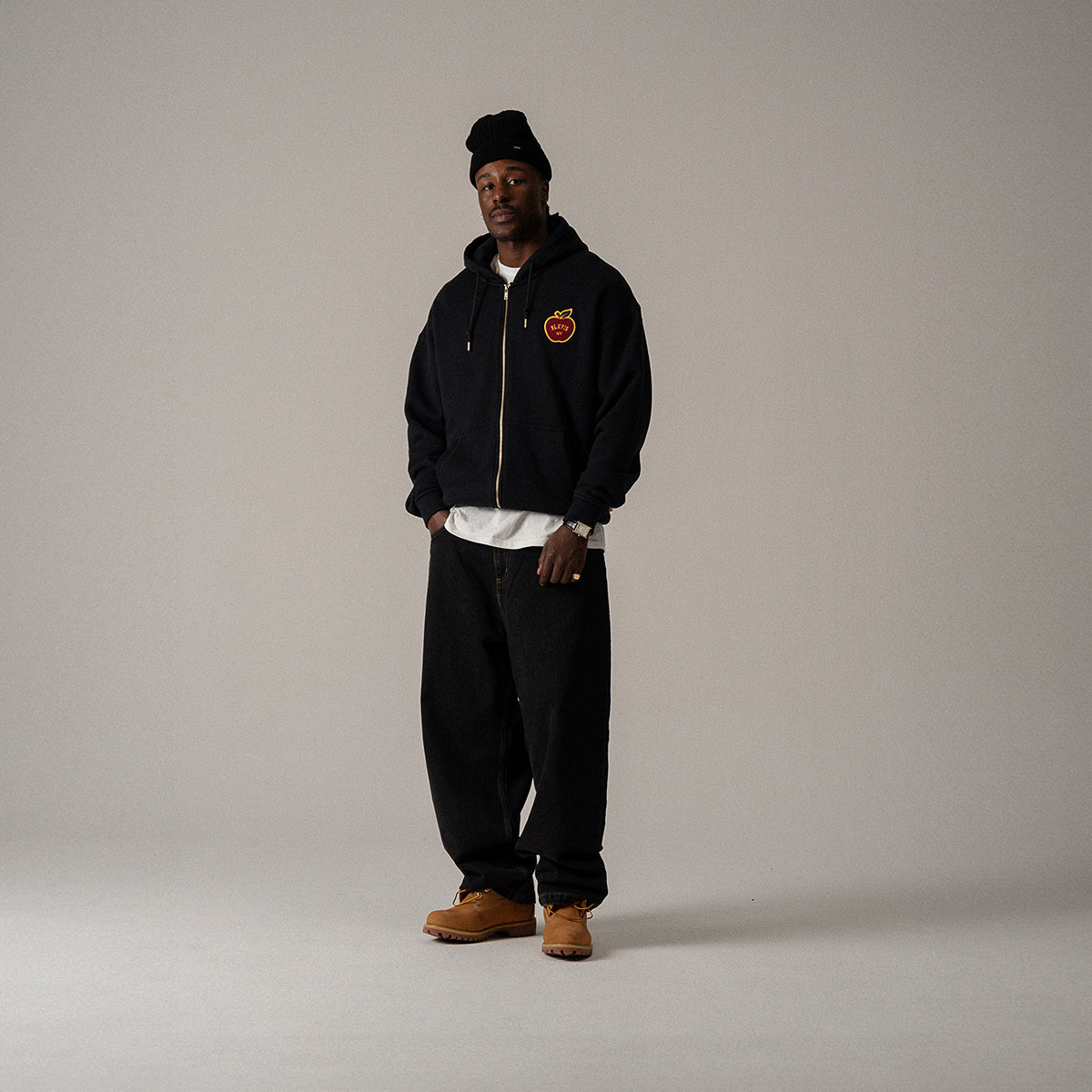 BLKVIS APPLE ZIP HOODY - BLACK