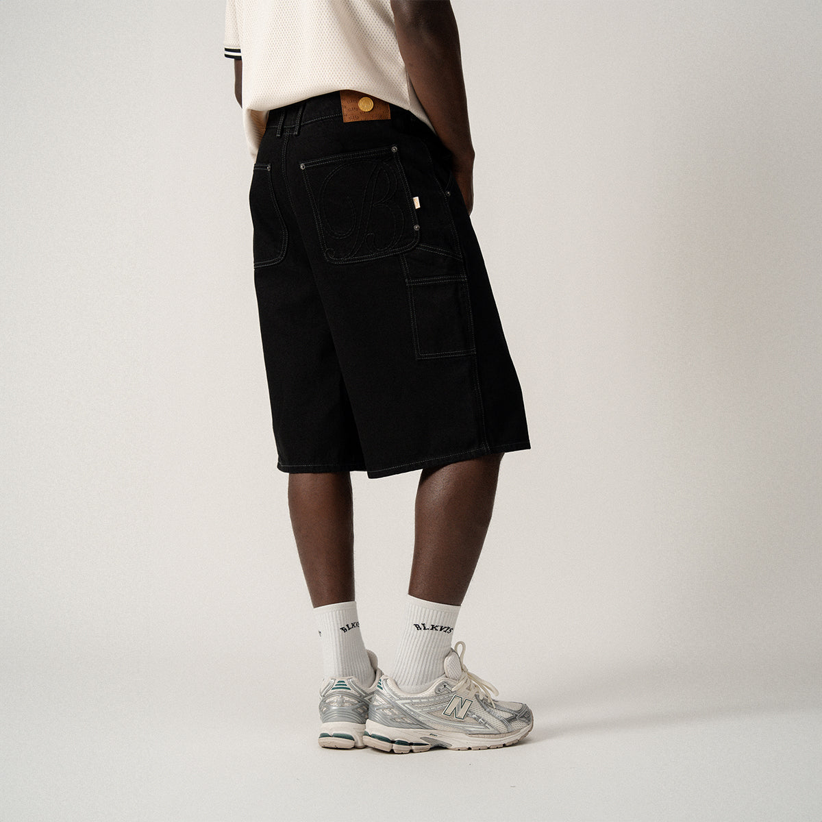 DENIM SHORTS - BLACK
