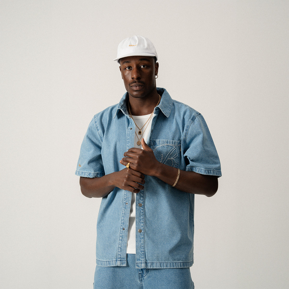 SCRIPT CAP - WHITE