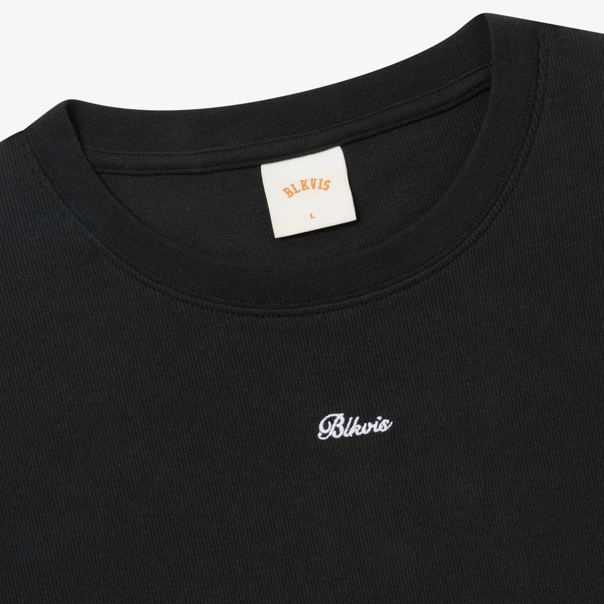 SCIRPT FITTED TEE - BLACK