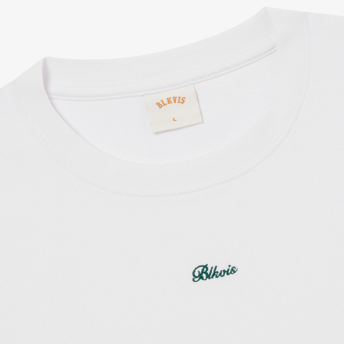 SCIRPT FITTED TEE - WHITE