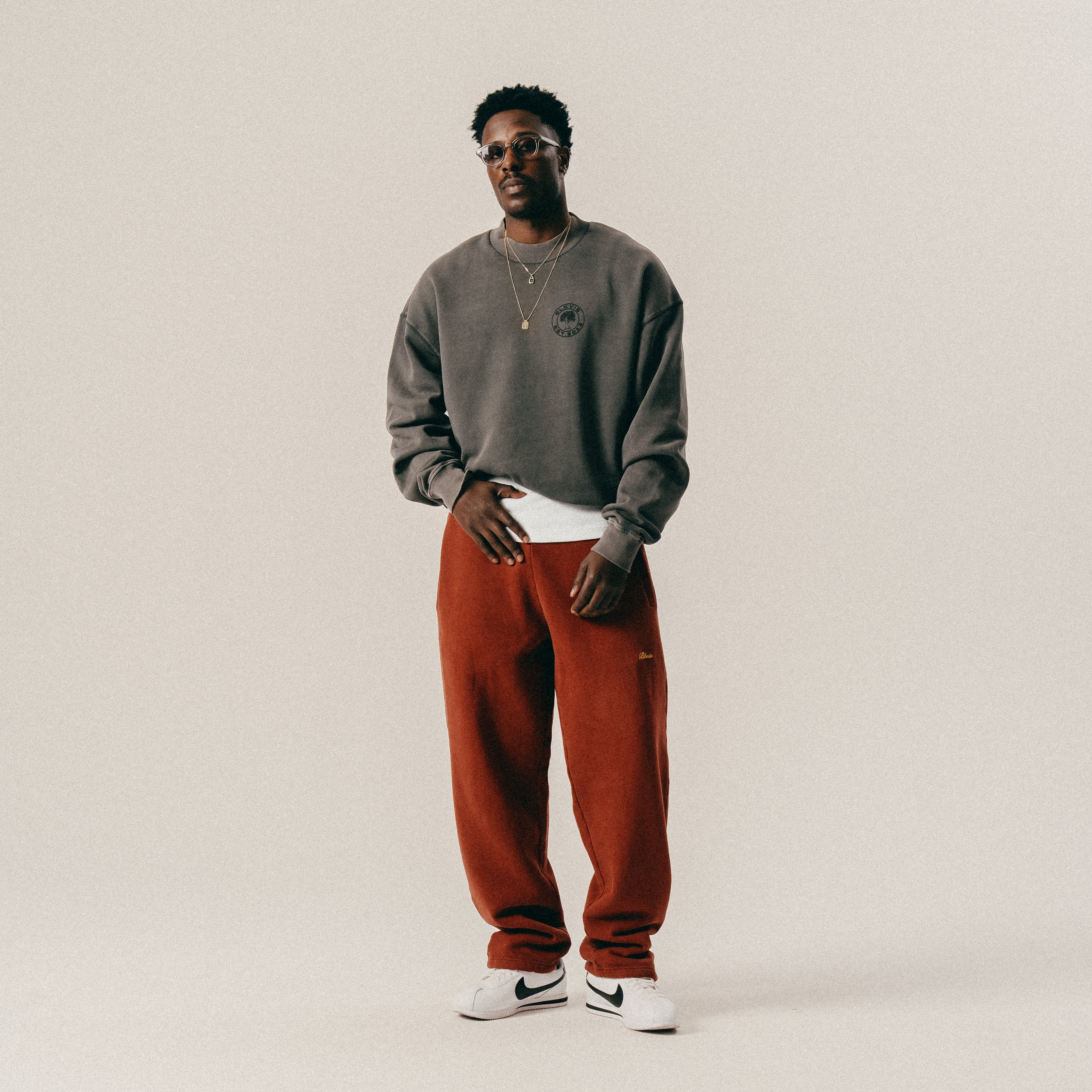 BLKVIS SOURCE GMT DYE CREWNECK - BLACK