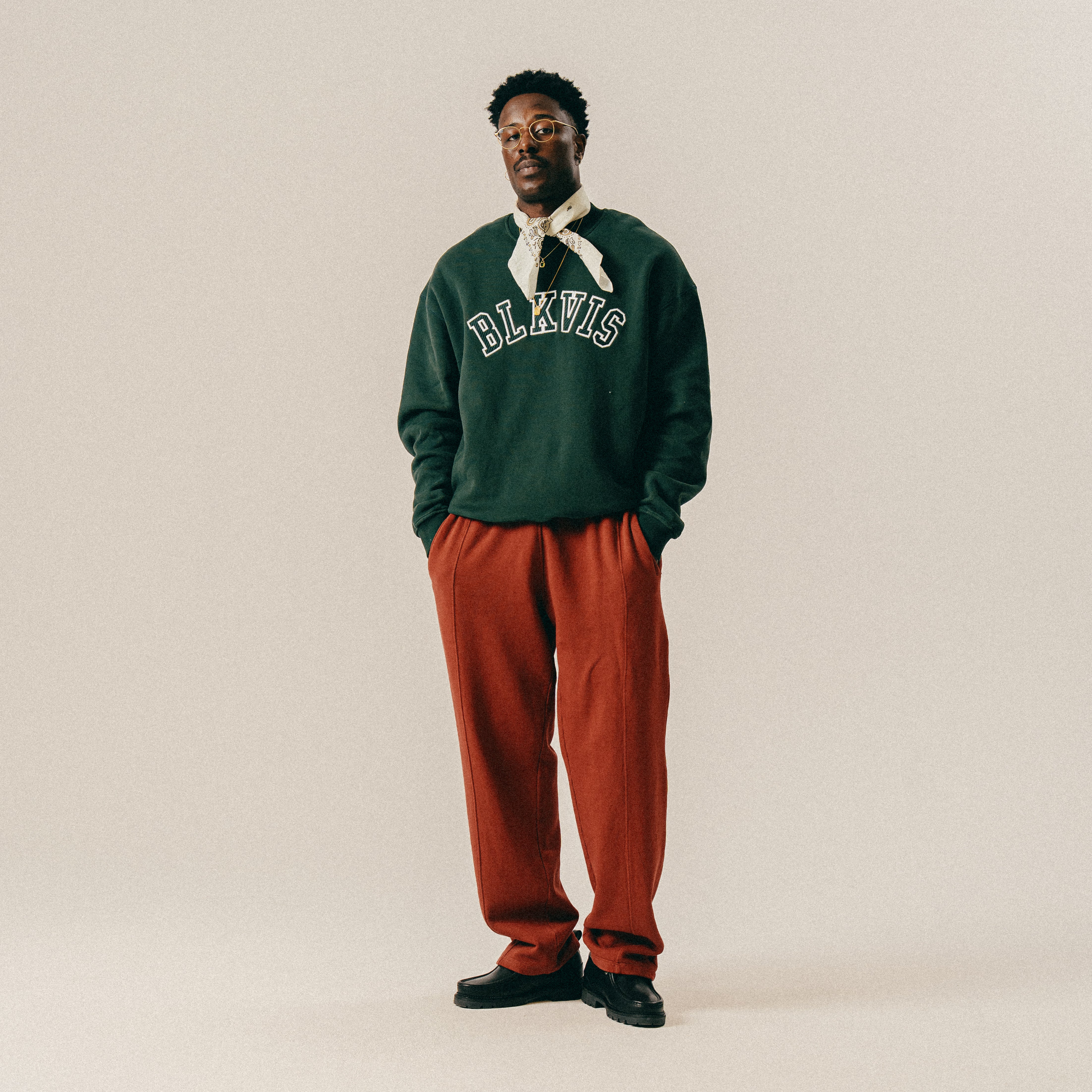 BLKVIS LOGO CREWNECK - DARKEST SPRUCE