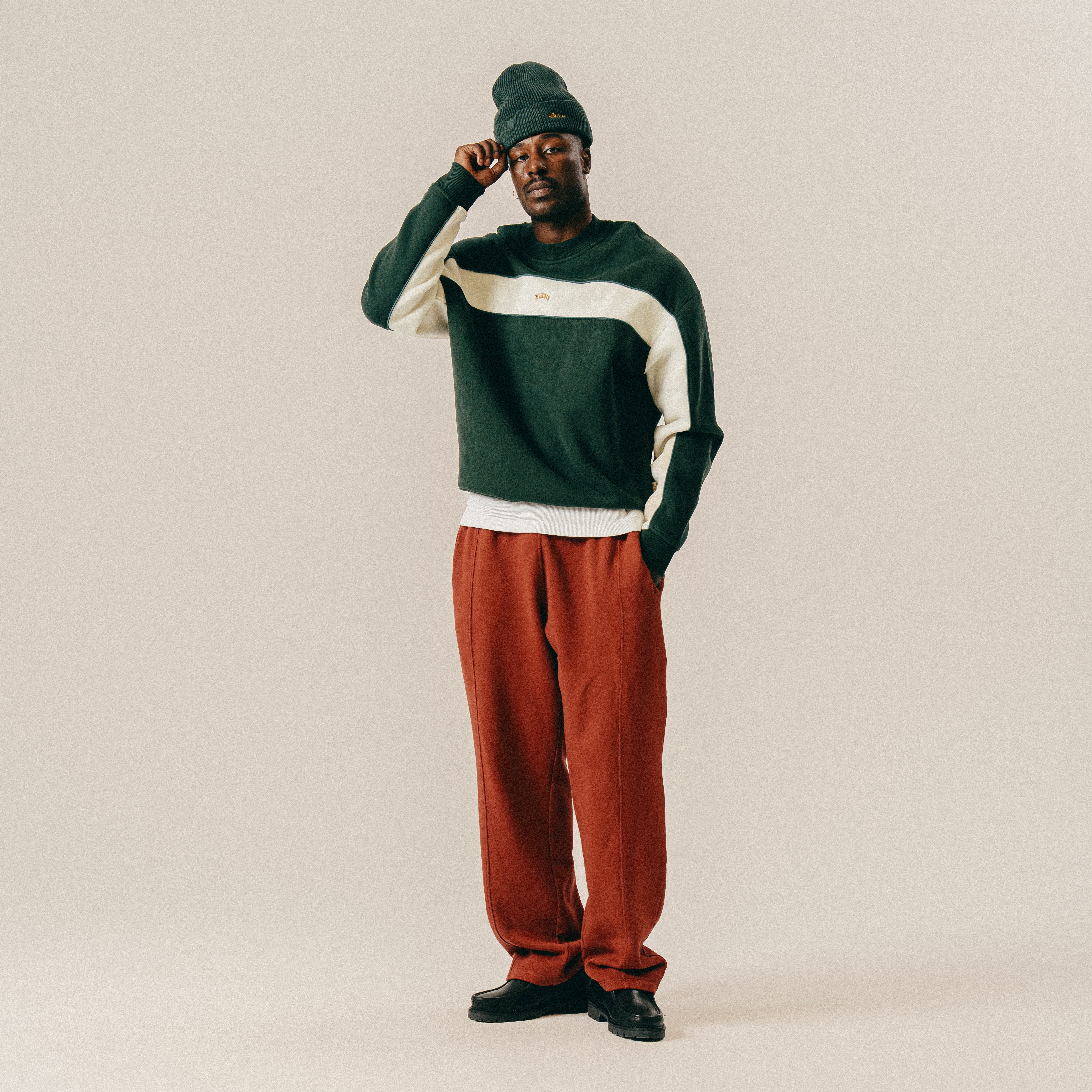 BLKVIS SCRIPT COLORBLOCK SWEATER - DARKEST SPRUCE