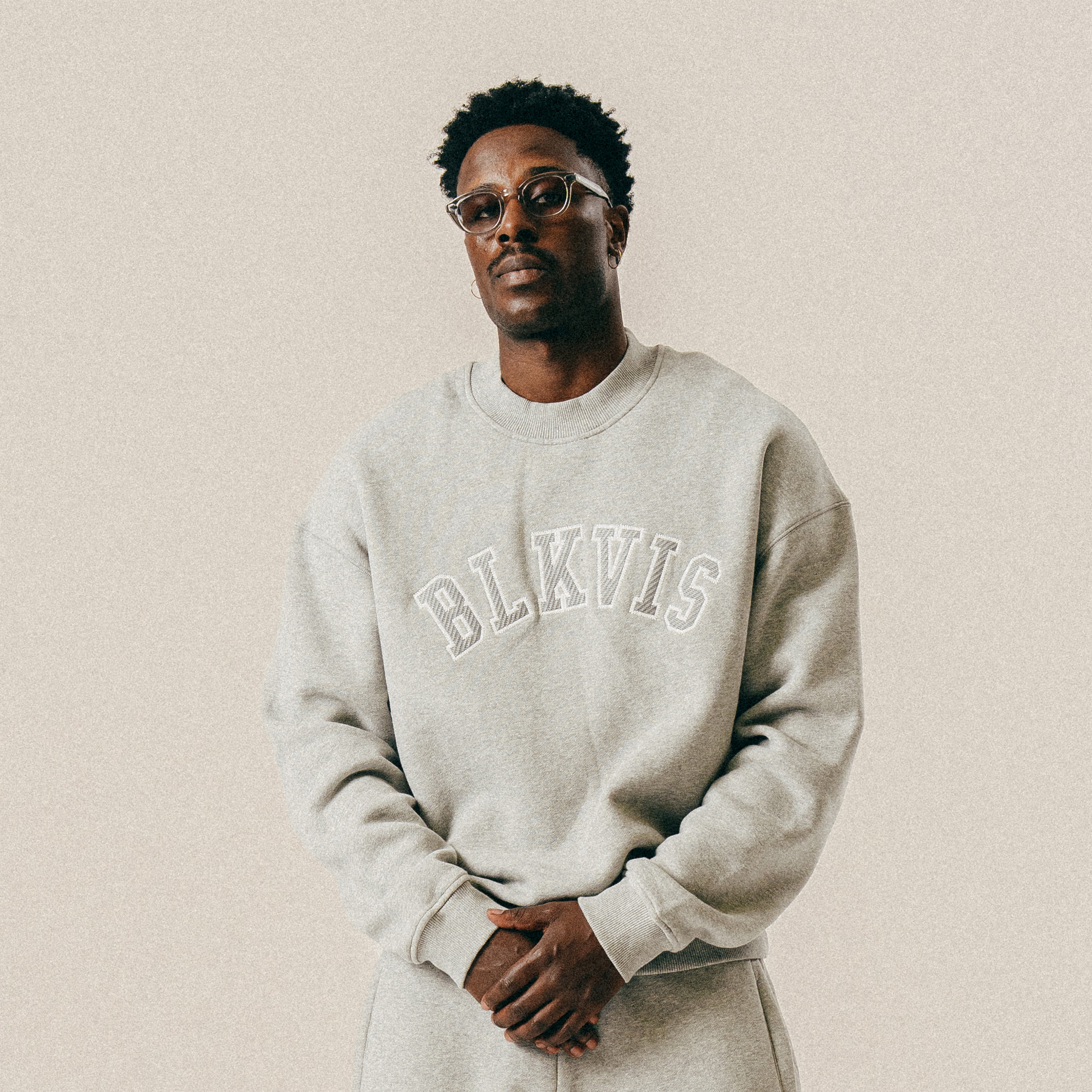 BLKVIS LOGO CREWNECK - MID GREY HEATHER