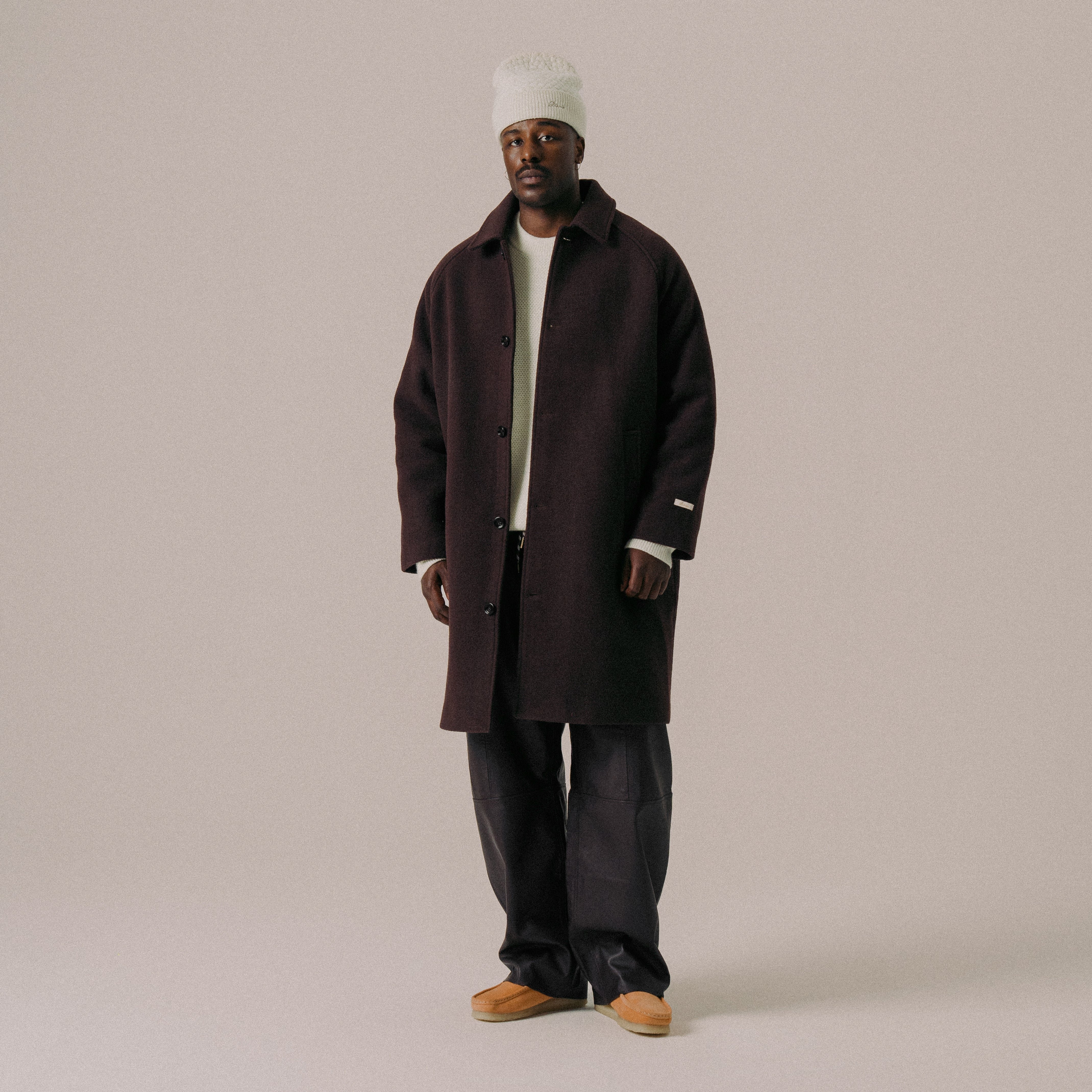 BLKVIS SCRIPT COAT - RAISIN