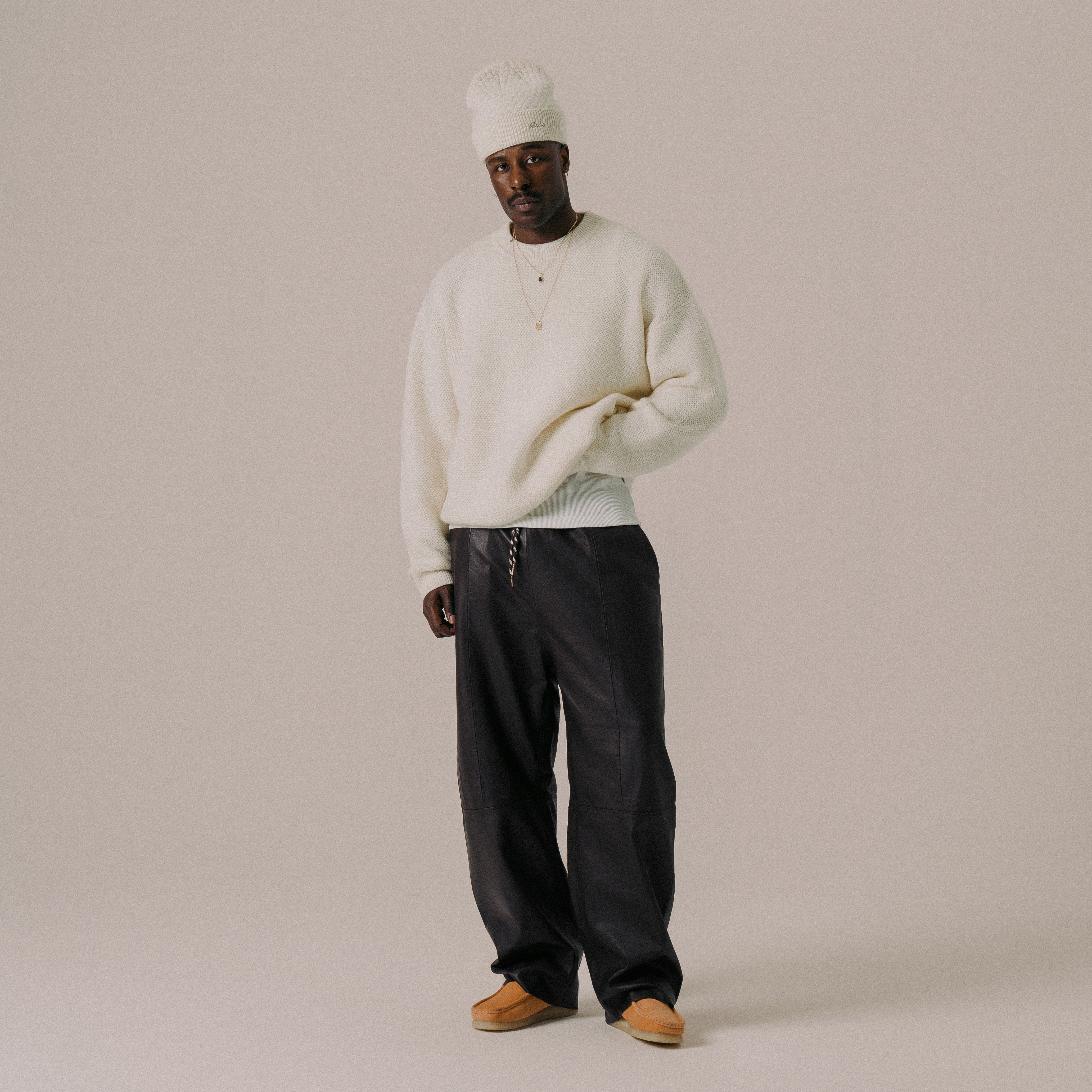 BLKVIS SCRIPT HEAVY KNIT SWEATER - ANTIQUE WHITE