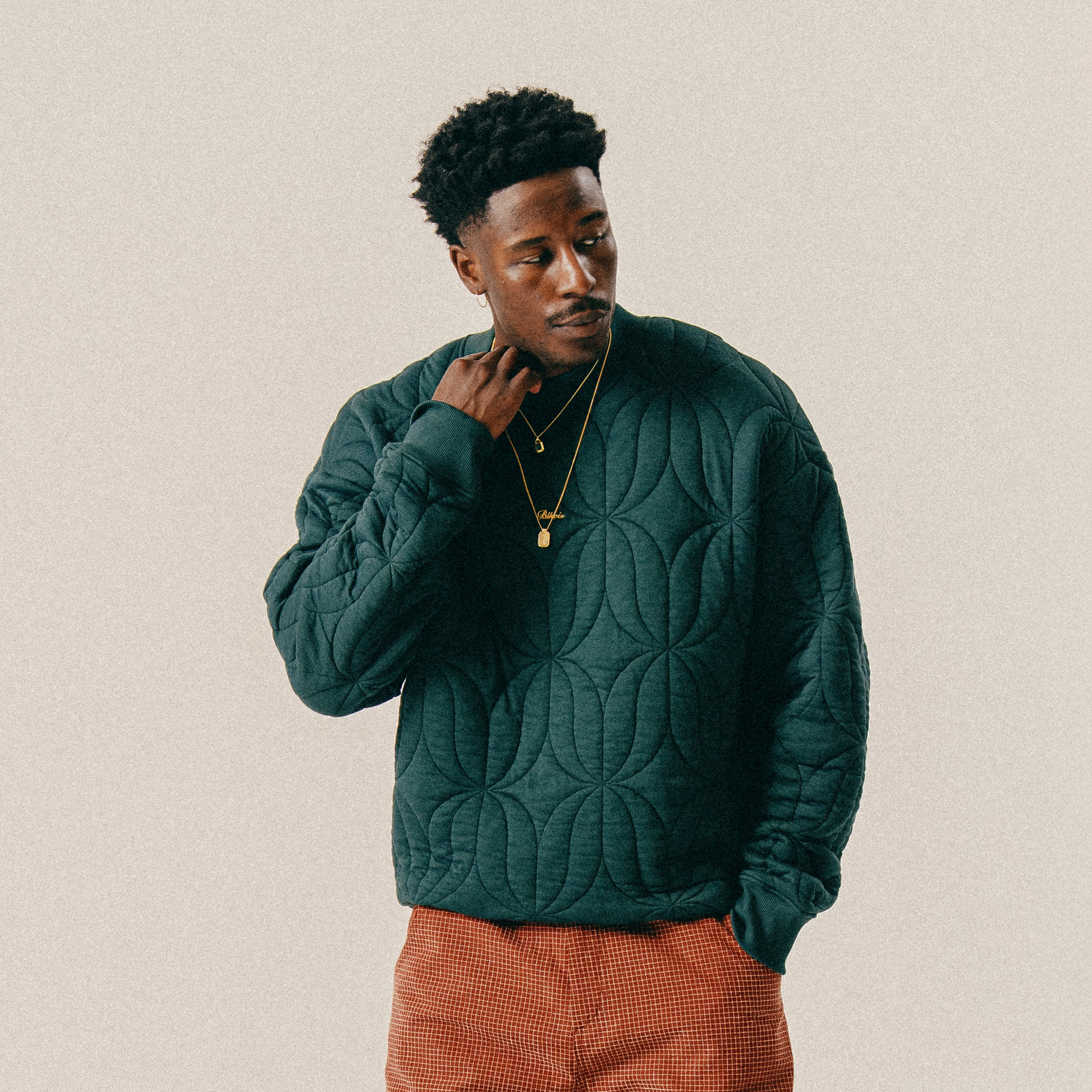 BLKVIS SCRIPT QUILTED CREWNECK - DARKEST SPRUCE