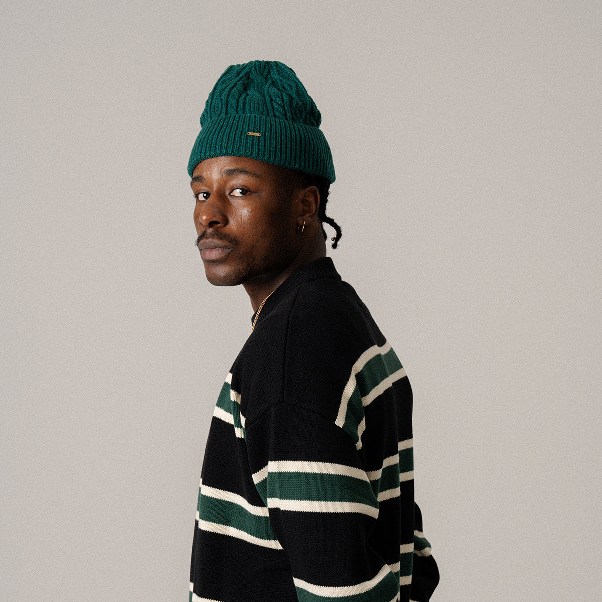 BLKVIS CABLE KNITTED BEANIE - HUNTER GREEN