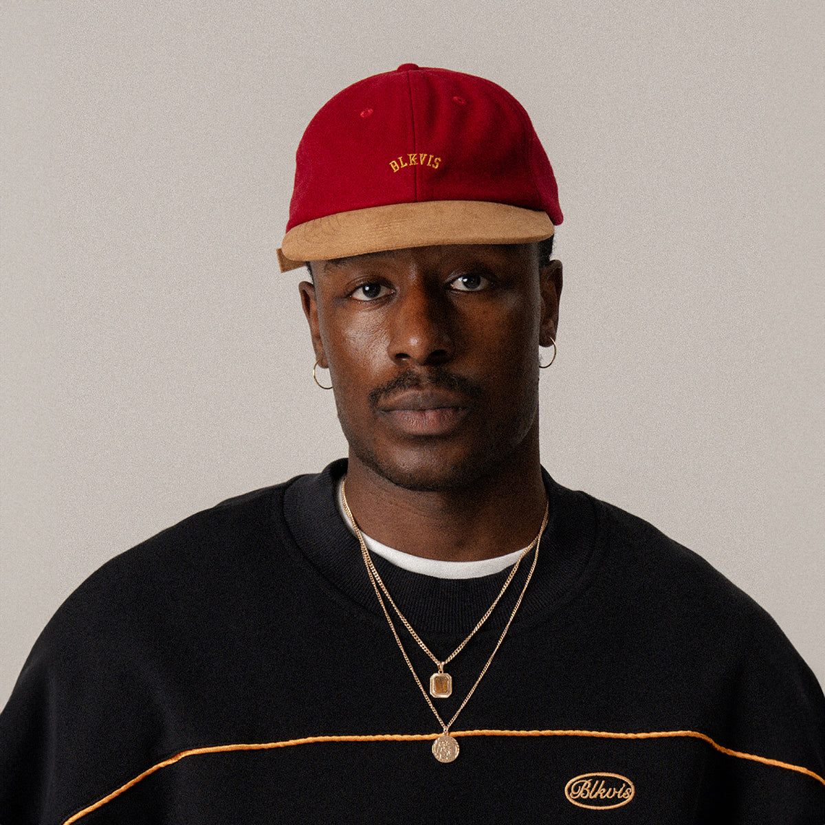 SUEDE LEATHER STRAPBACK CAP - MERLOT