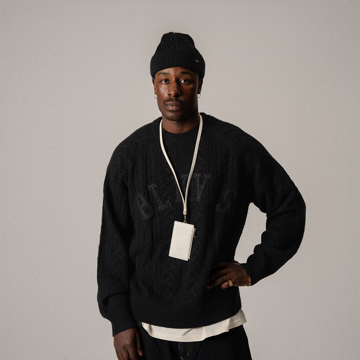BLKVIS CABLE KNITTED SWEATER - BLACK