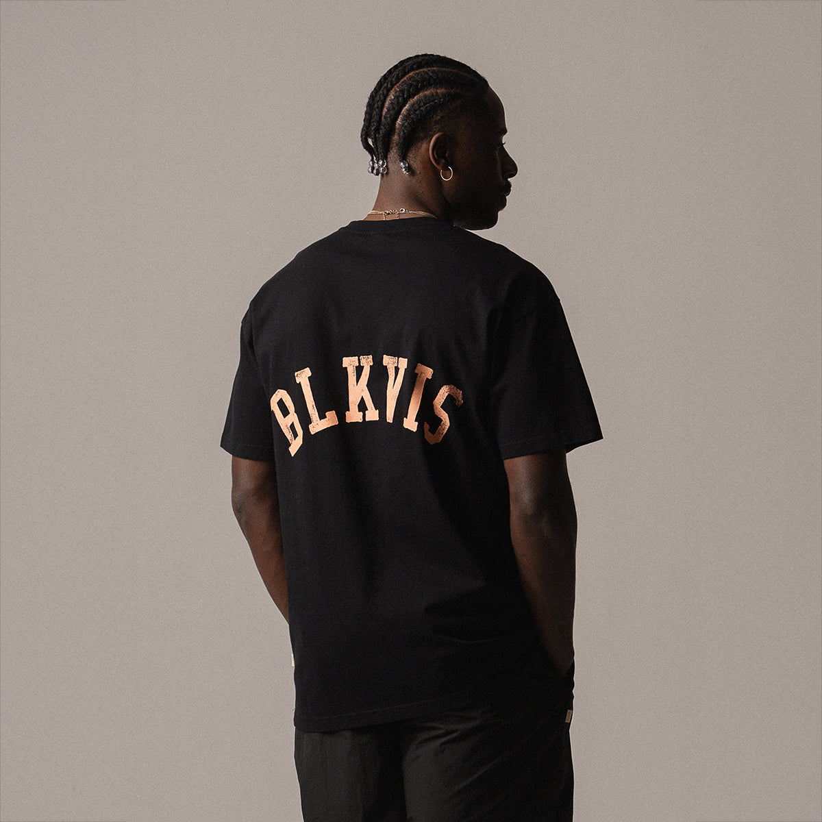 BLKVIS ART LOGO TEE - BLACK