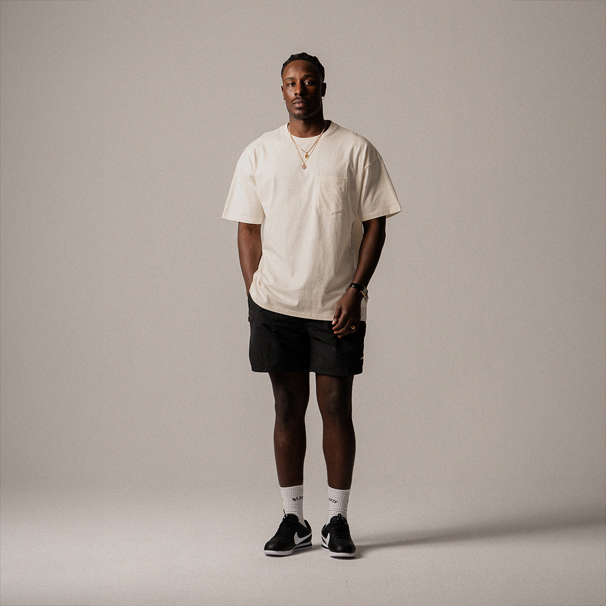 BLKVIS LOGO POCKET TEE - WHITE