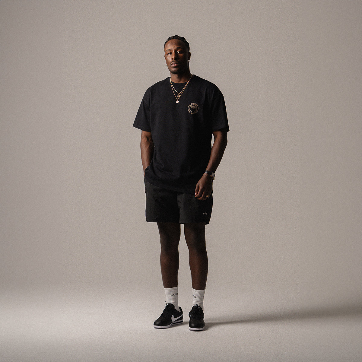 BLKVIS SOURCE TEE - BLACK
