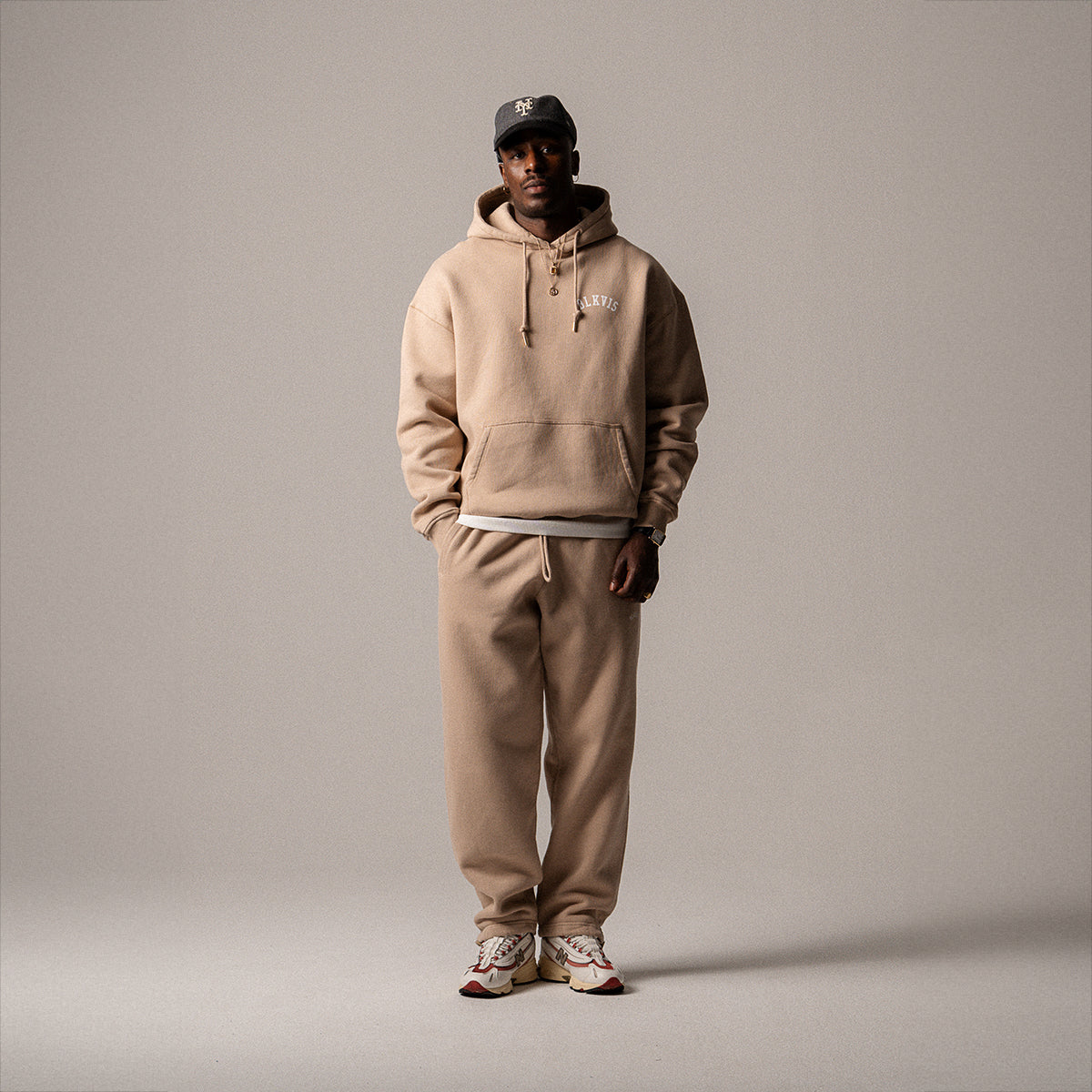 BLKVIS LOGO SWEATPANTS - HUMUS