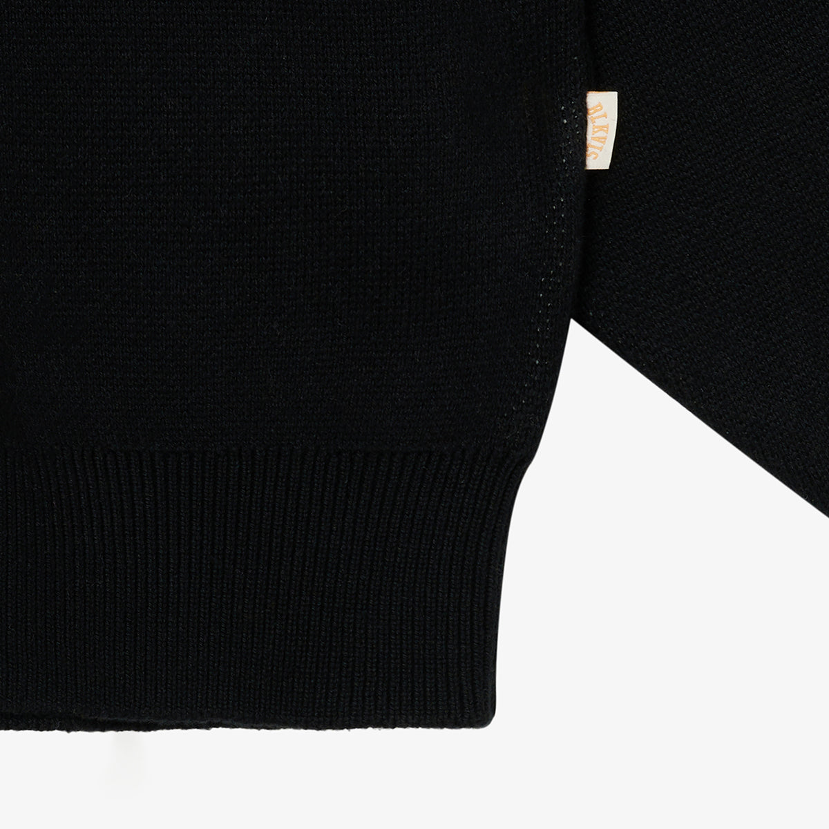 BLKVIS KNITTED SWEATER - BLACK