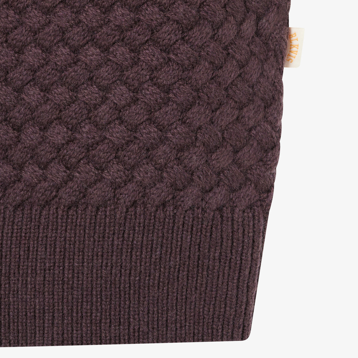 BLKVIS SCRIPT CABLE KNIT VEST - RAISIN