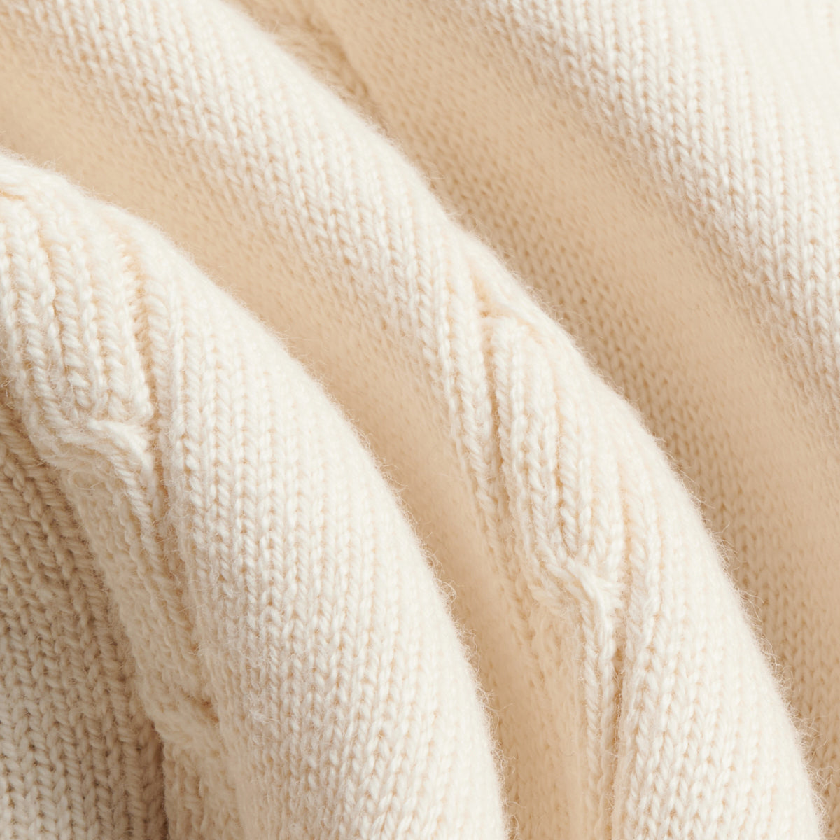 2TONE CABLE KNIT SWEATER - WHITECAP GRAY