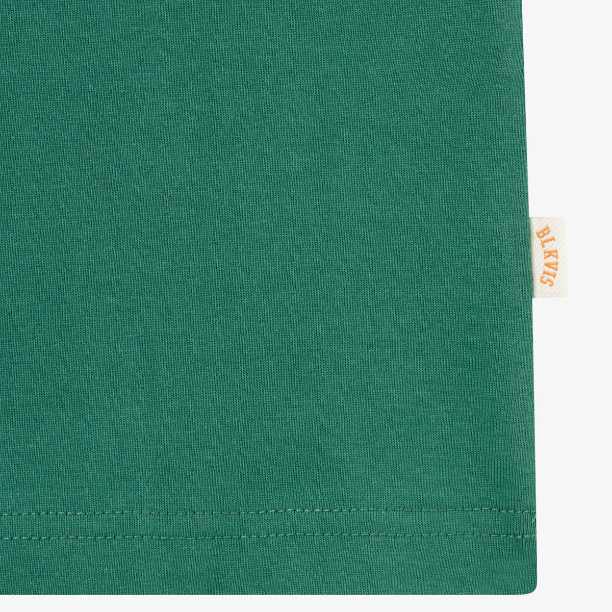 SCRIPT TEE - HUNTER GREEN