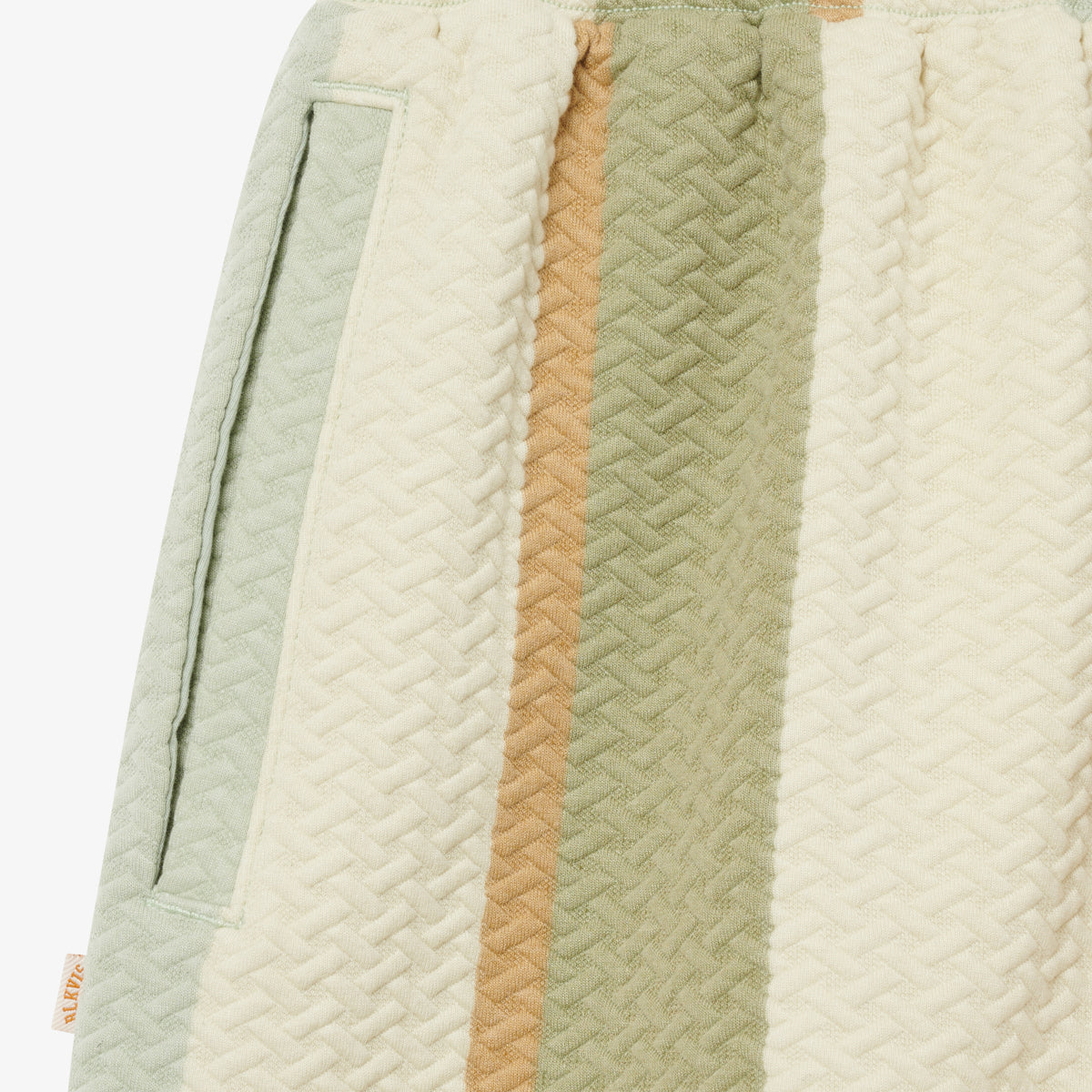 STRIPED QUILTED SHORTS - LAUREL GREEN
