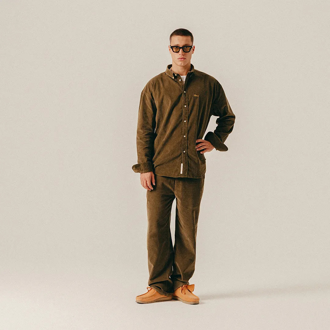 BUTTON DOWN CORDUROY SHIRT - MILITARY OLIVE