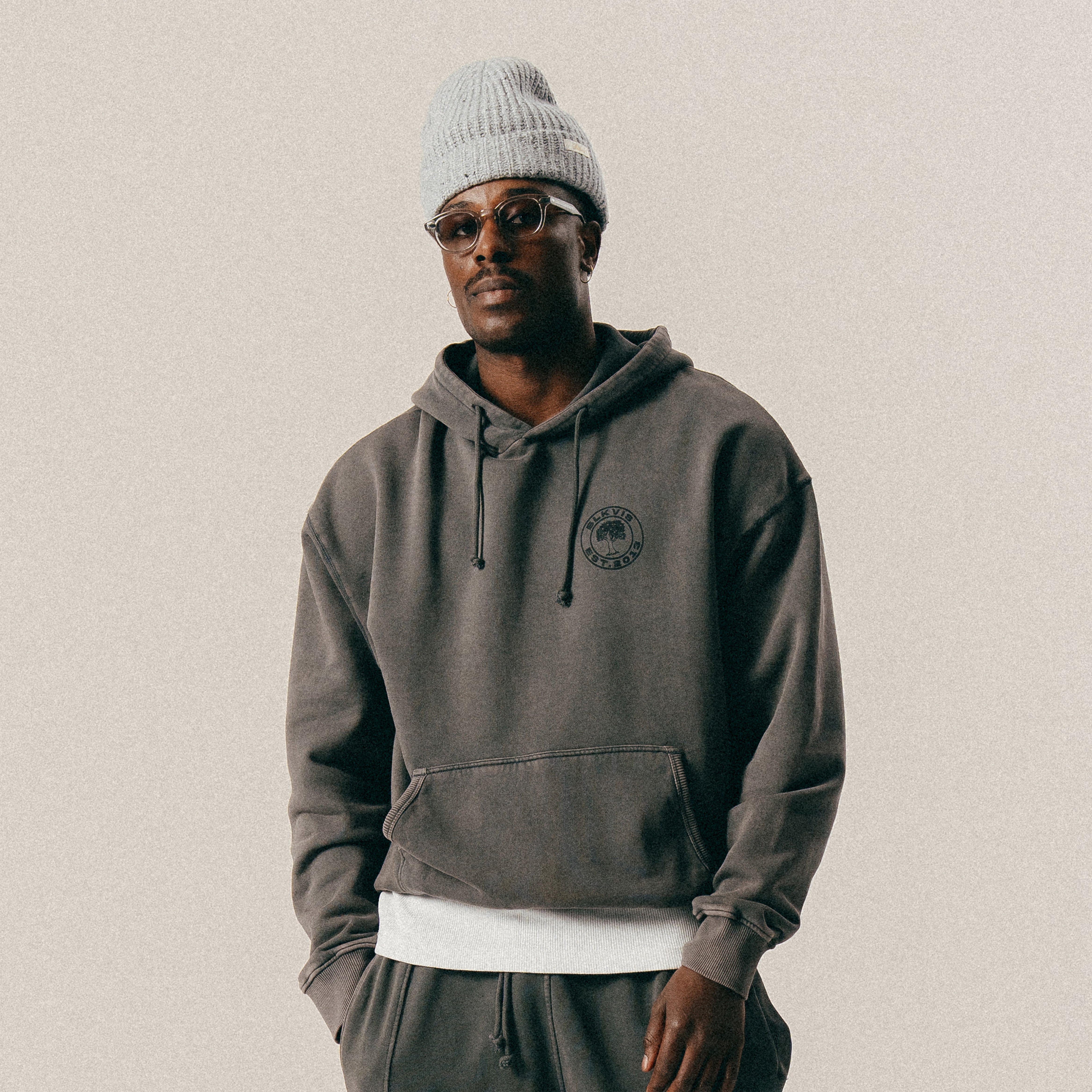 BLKVIS SOURCE GMT DYEHOODY - BLACK