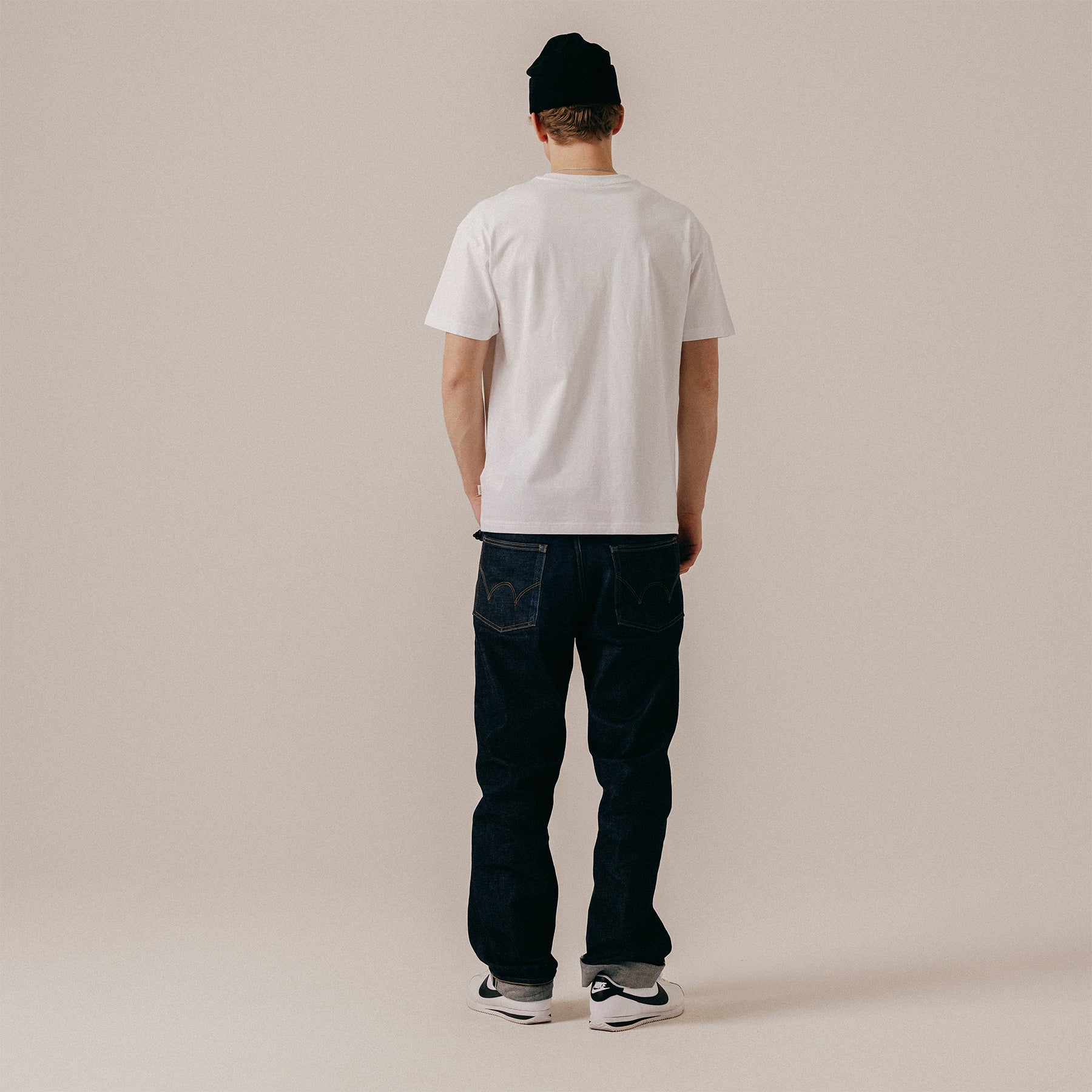 FLOWER TEE - WHITE