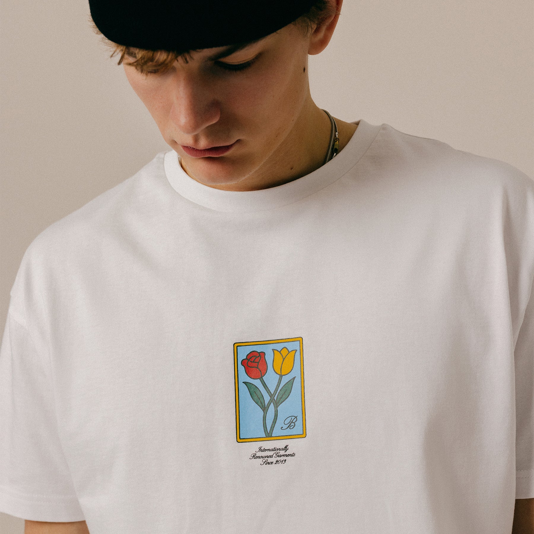 FLOWER TEE - WHITE