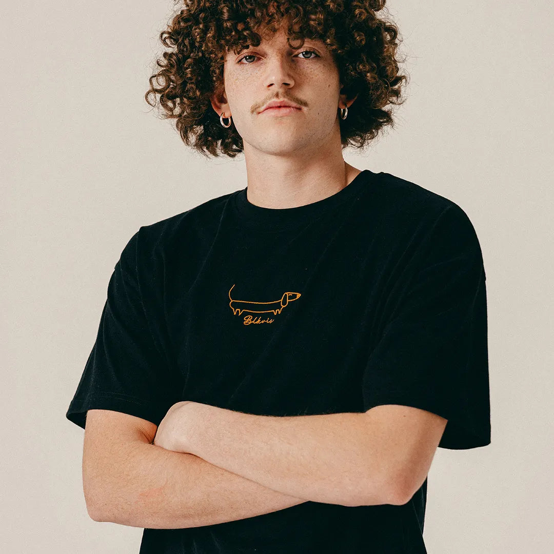 DACHSHUND TEE - BLACK