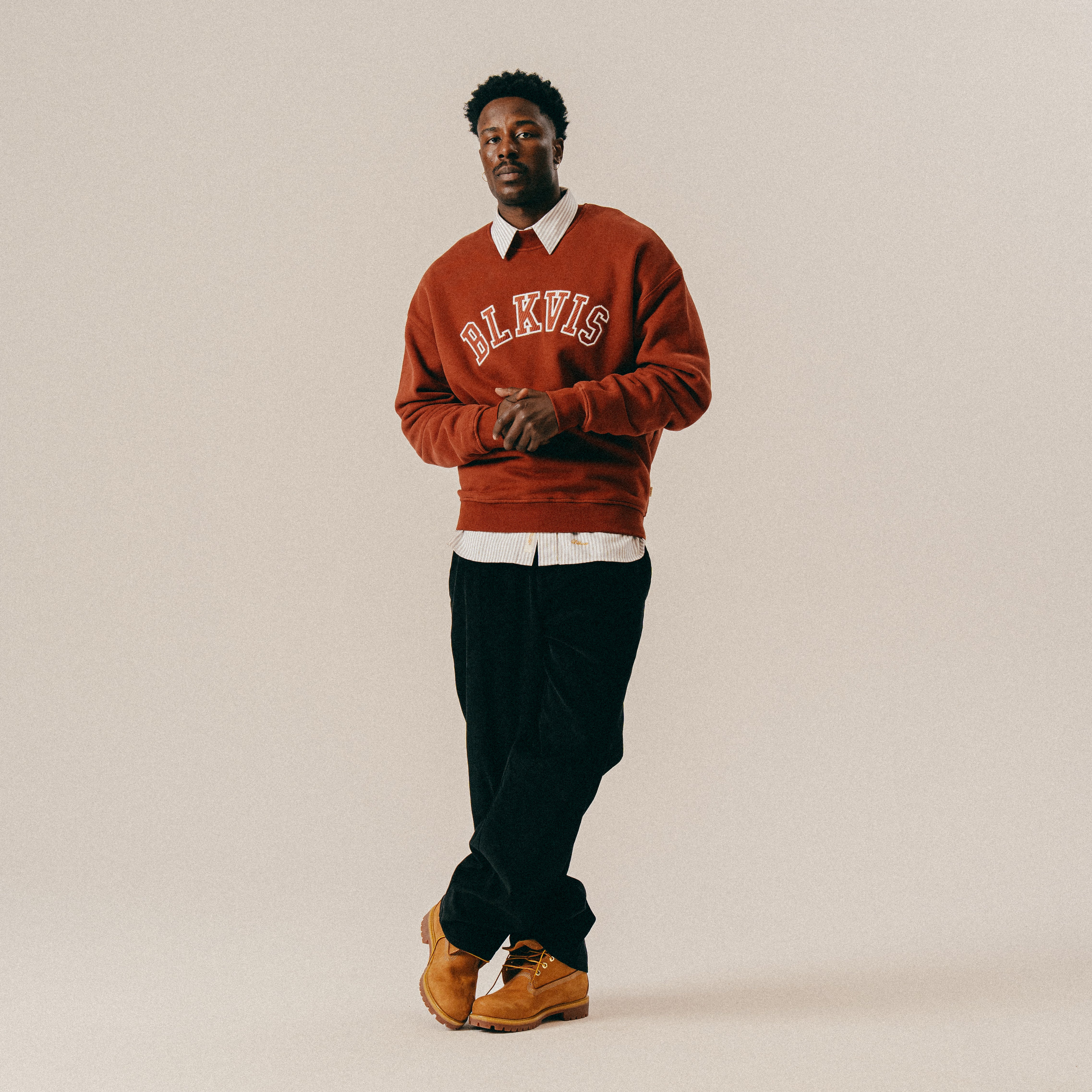 BLKVIS LOGO CREWNECK - MADDER BROWN