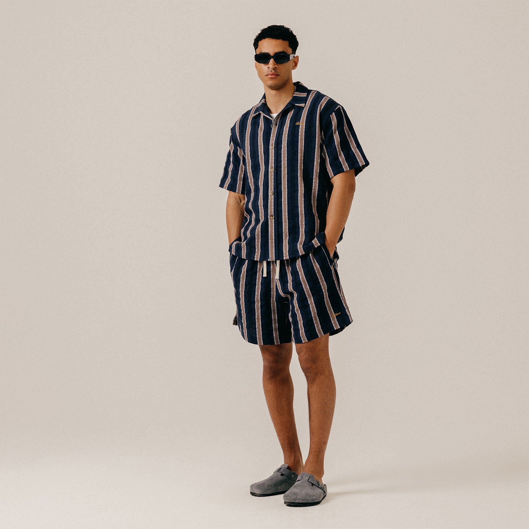 STRUCTURED JAQUARD SHORTS - BLUEBERRY