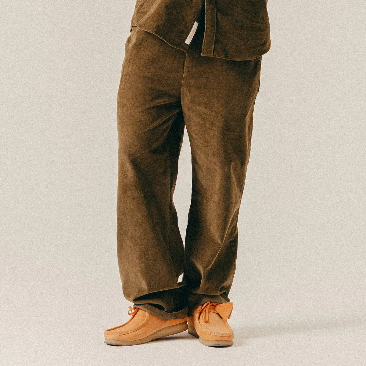 SCRIPT CORDUROY TROUSERS - MILITARY OLIVE