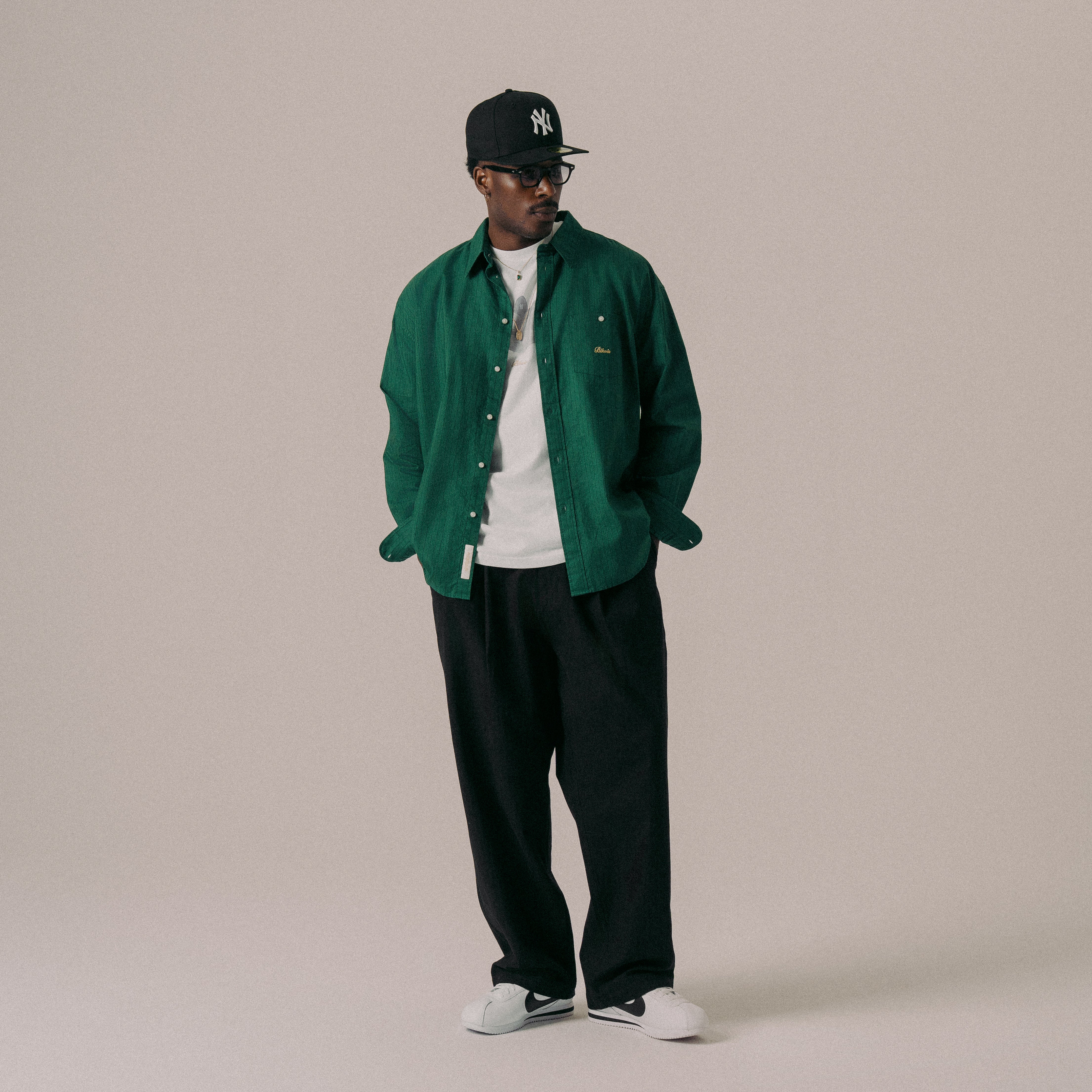 BLKVIS SCRIPT SHIRT - HUNTER GREEN