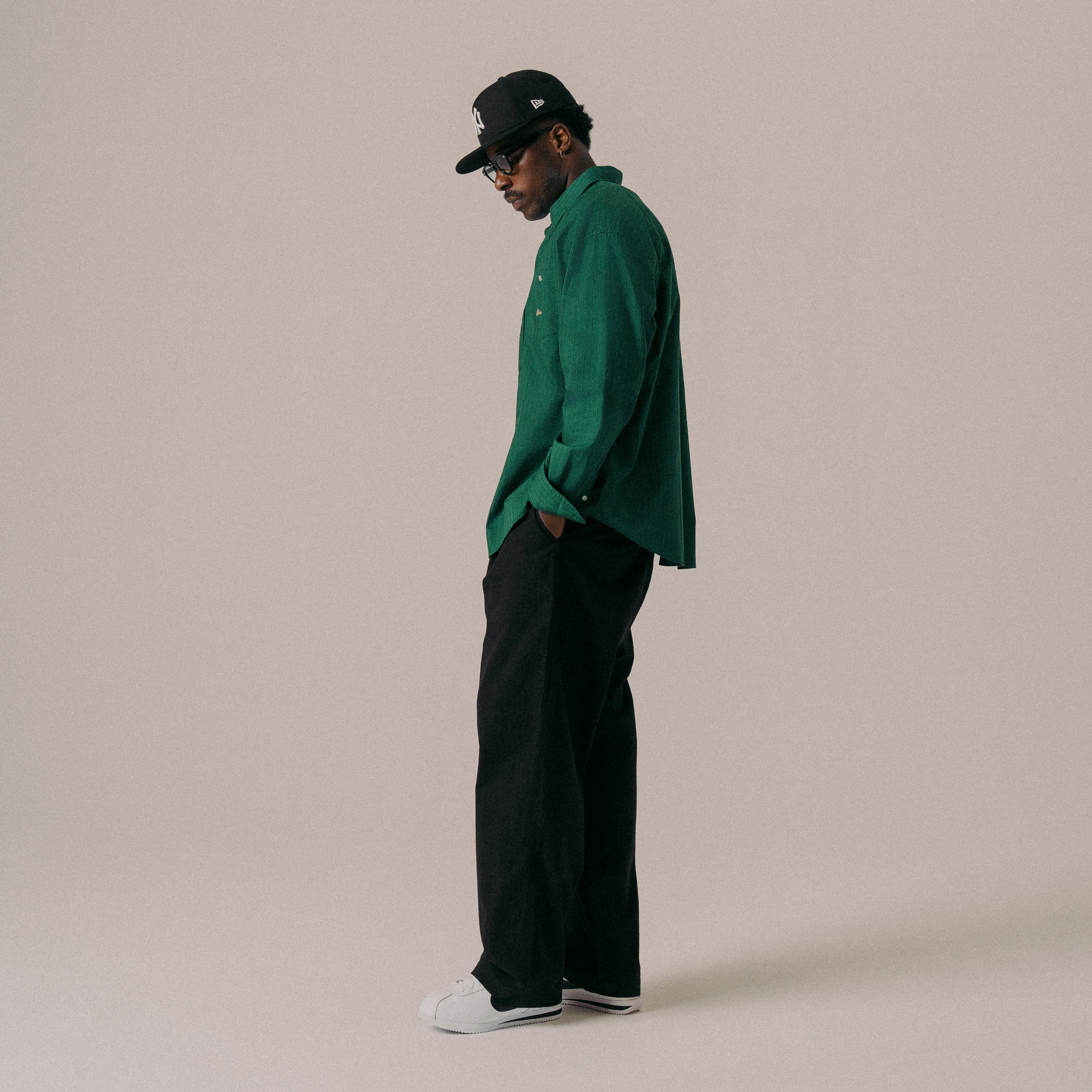 BLKVIS SCRIPT SHIRT - HUNTER GREEN