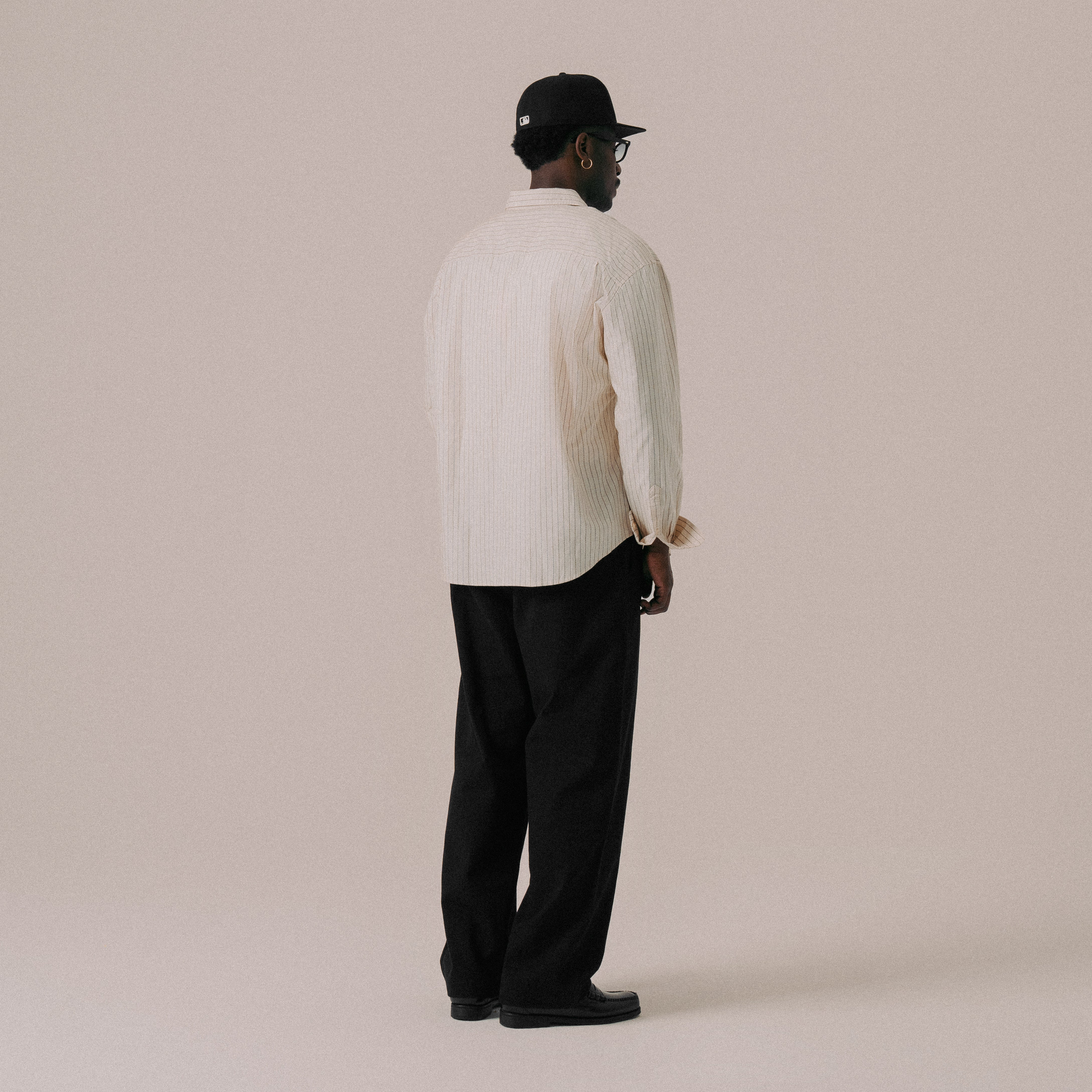 BLKVIS SCRIPT SHIRT - ANTIQUE WHITE