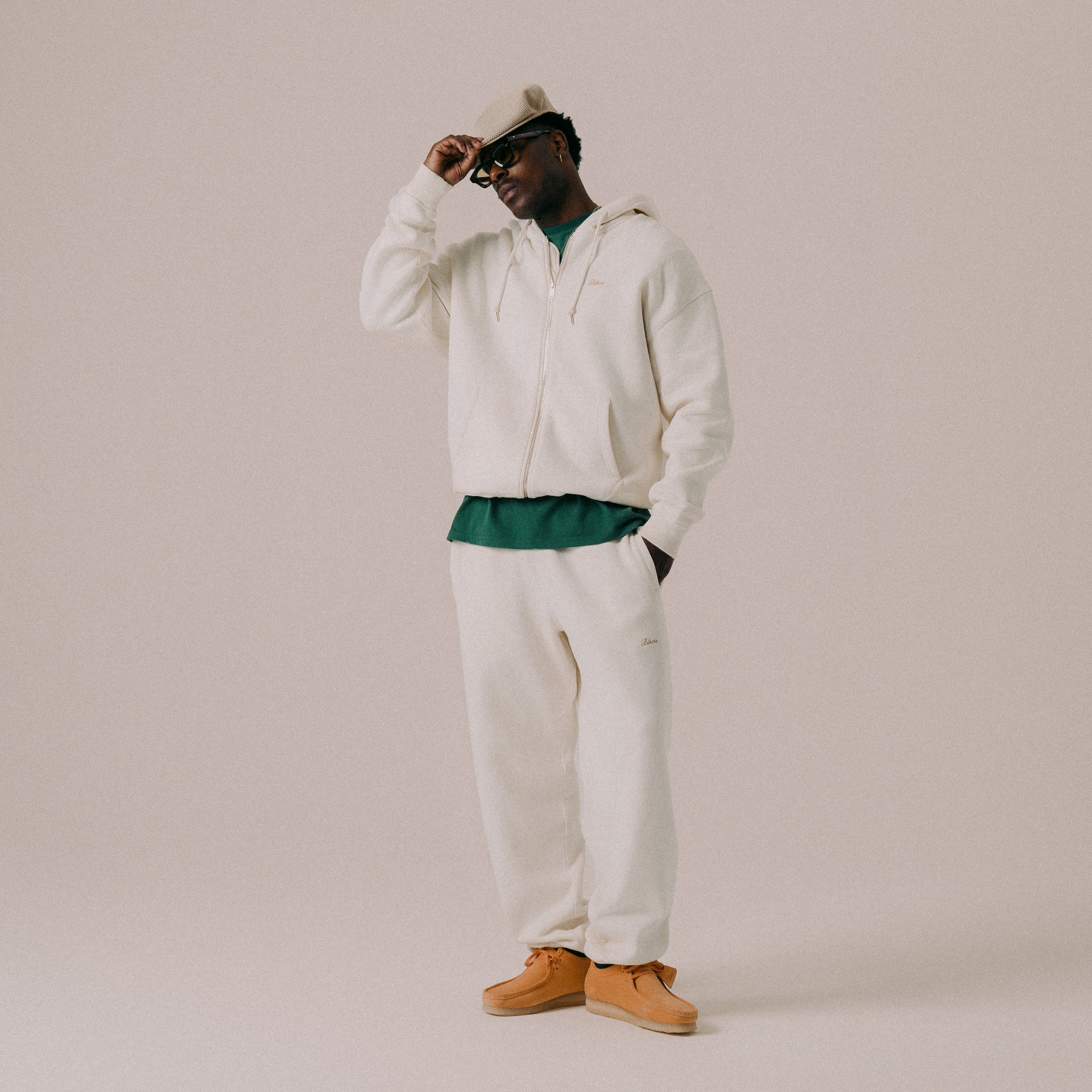 BLKVIS SCRIPT SWEATPANTS - ANTIQUE WHITE