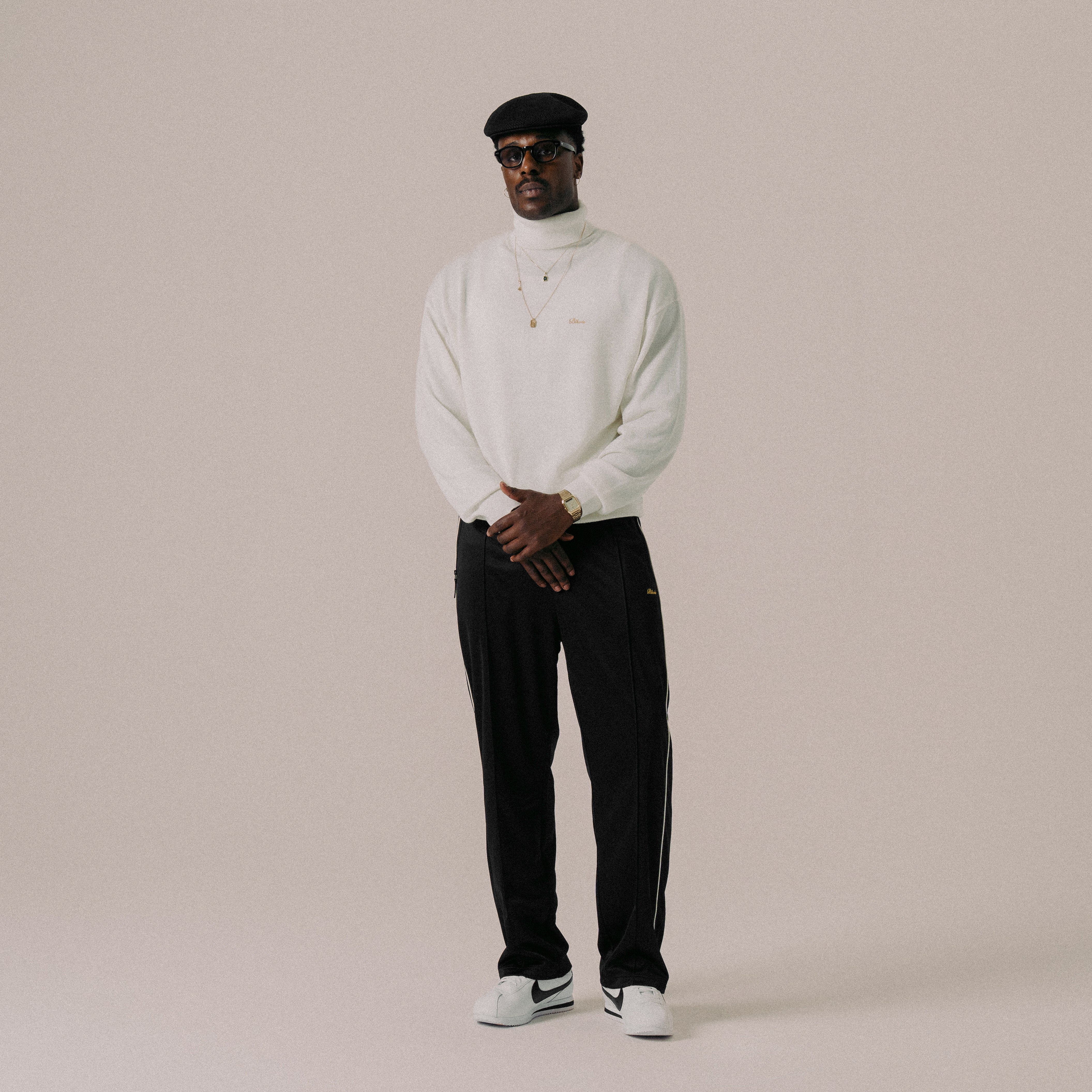 BLKVIS SCRIPT ROLLNECK SWEATER - ANTIQUE WHITE