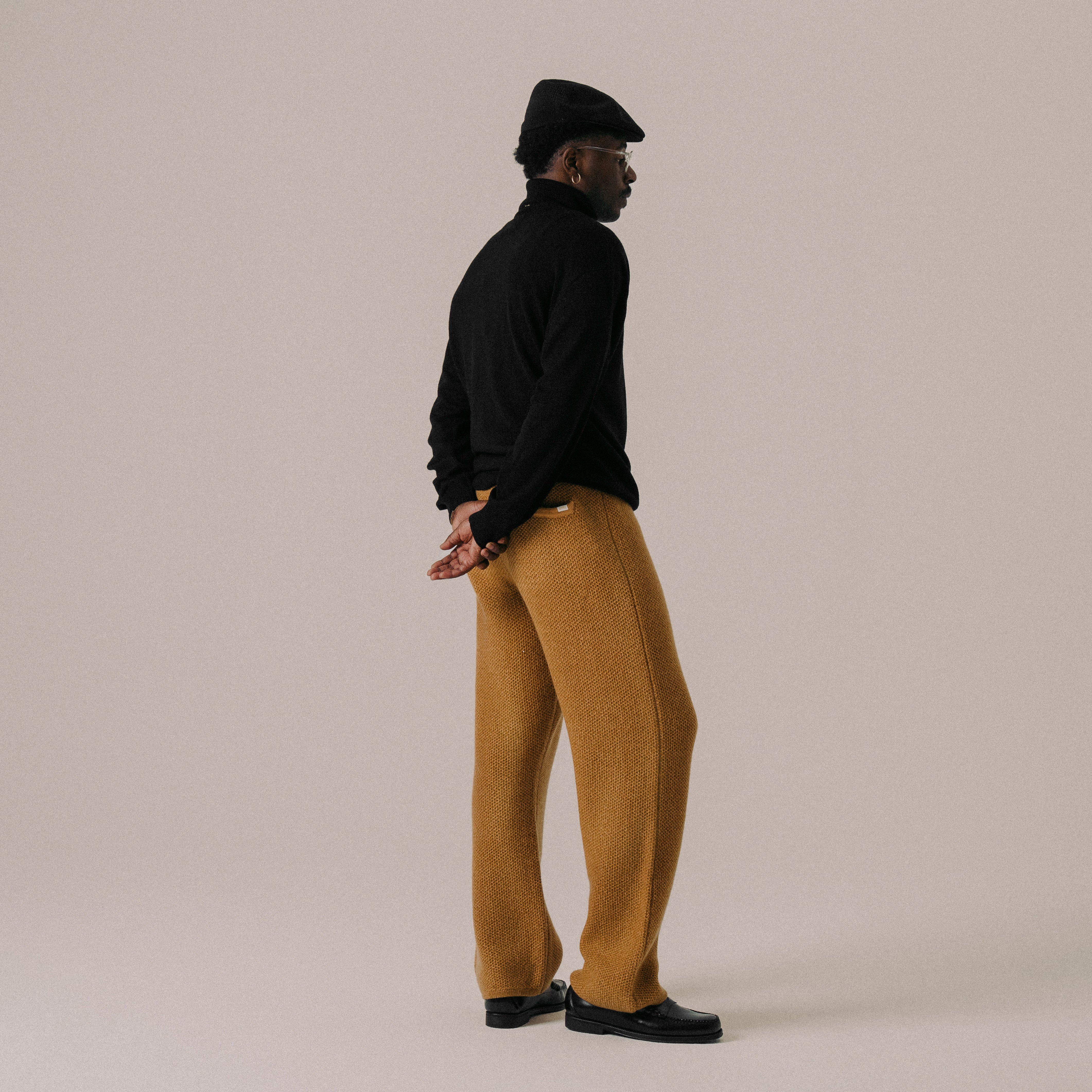 BLKVIS 2TONE STRUCTURE KNIT PANTS - TAFFY