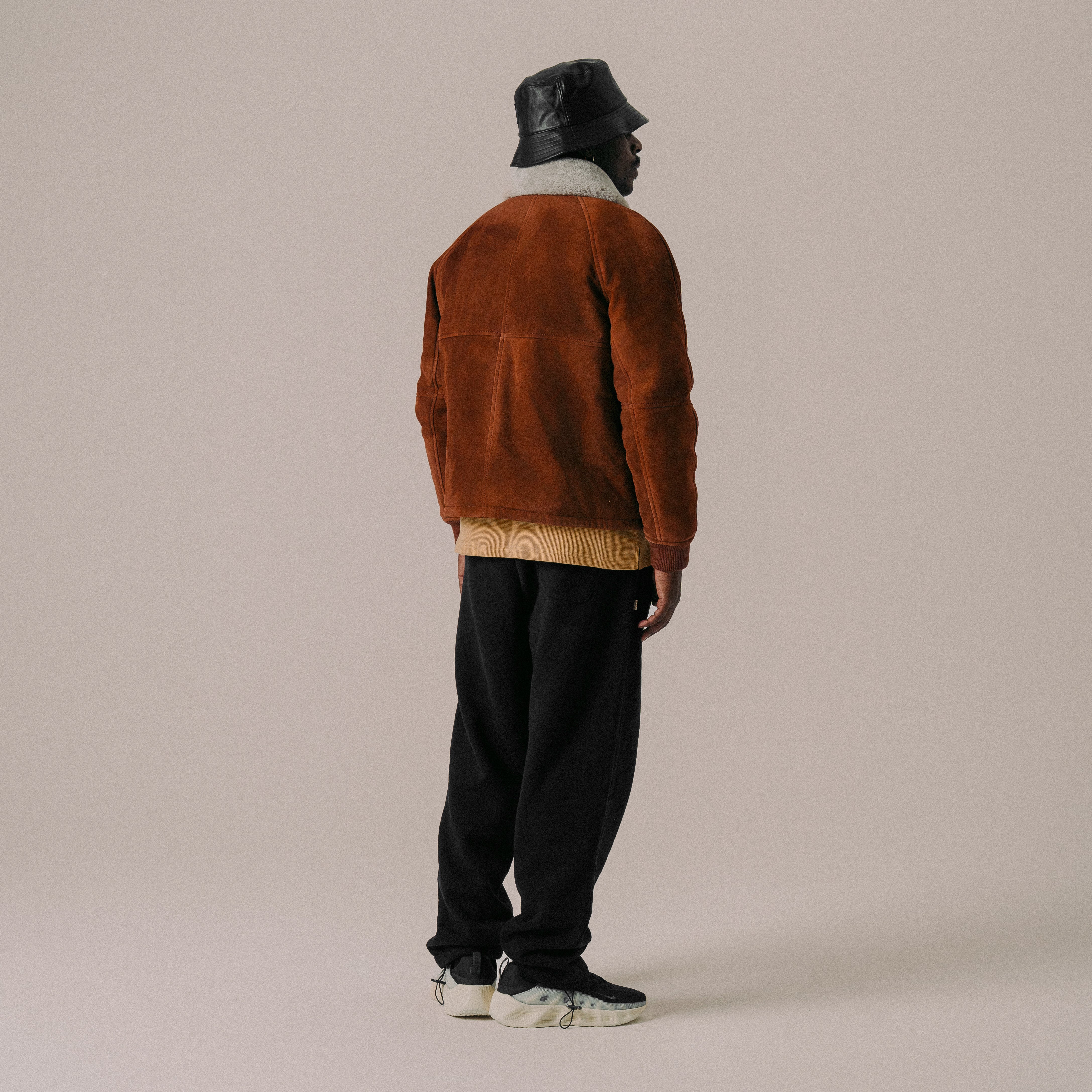 BLKVIS SCRIPT SHEARLING LEATHER JACKET - HONEY GOLD