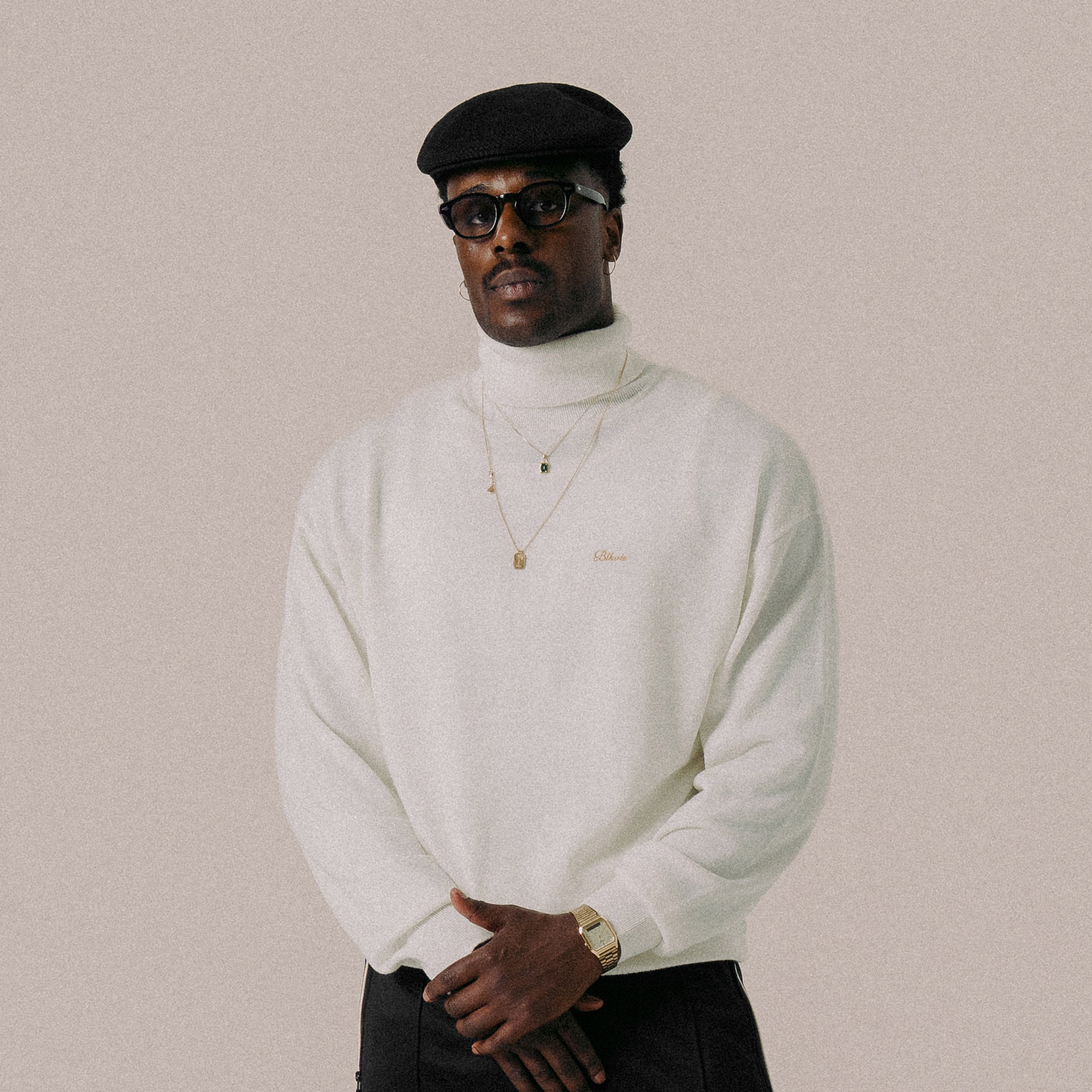 BLKVIS SCRIPT ROLLNECK SWEATER - ANTIQUE WHITE