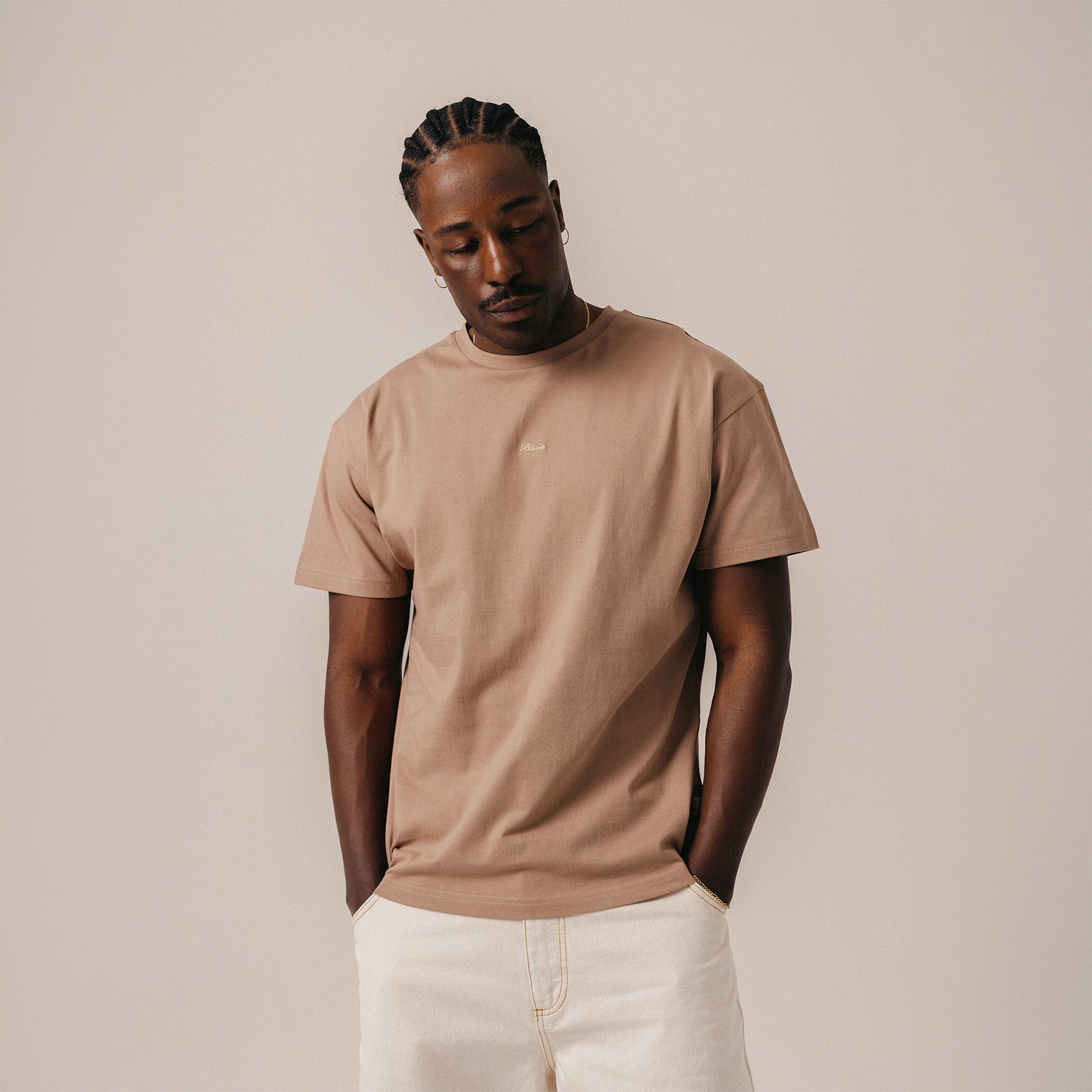 SCRIPT TEE - GINGER SNAP