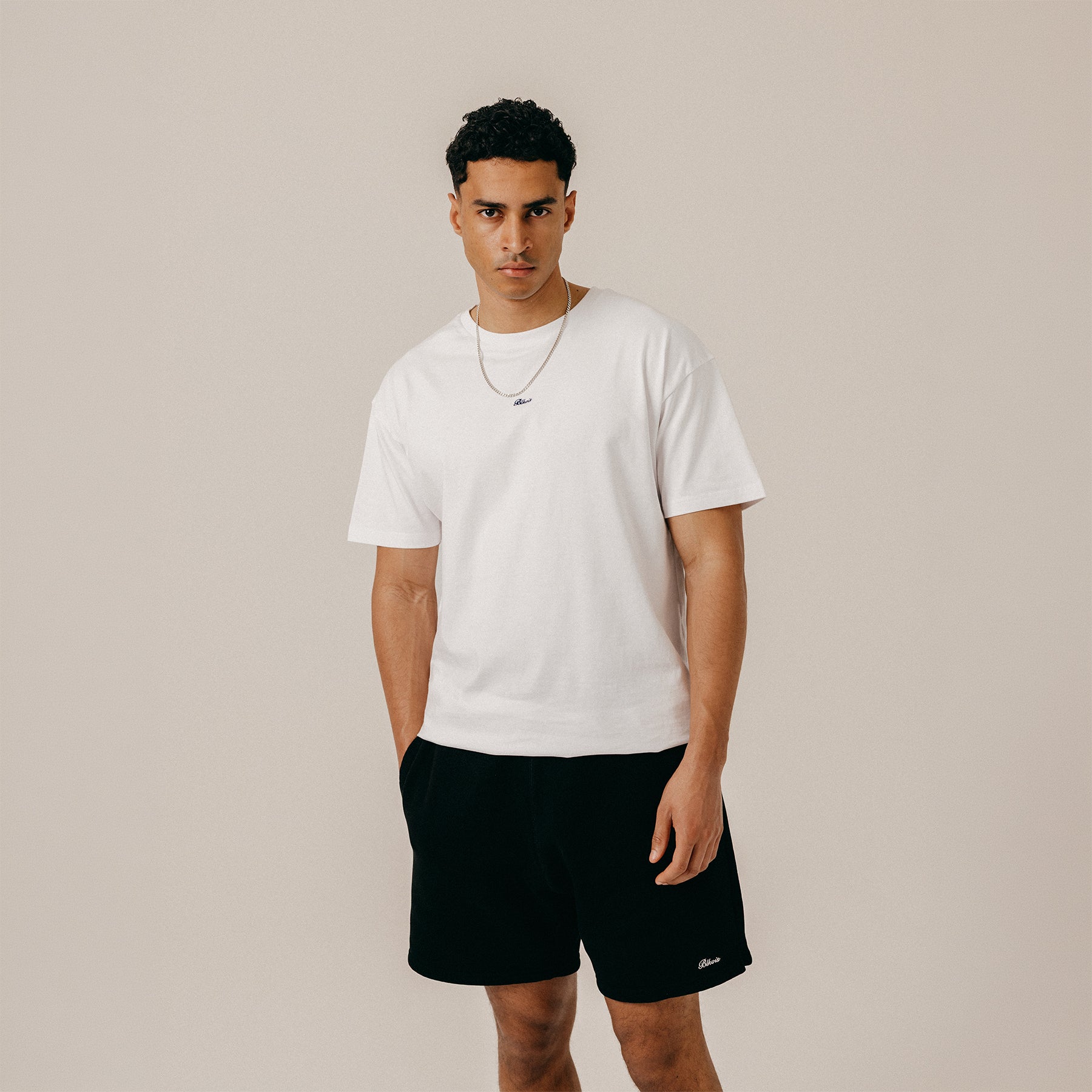 SCRIPT SWEATSHORTS - BLACK