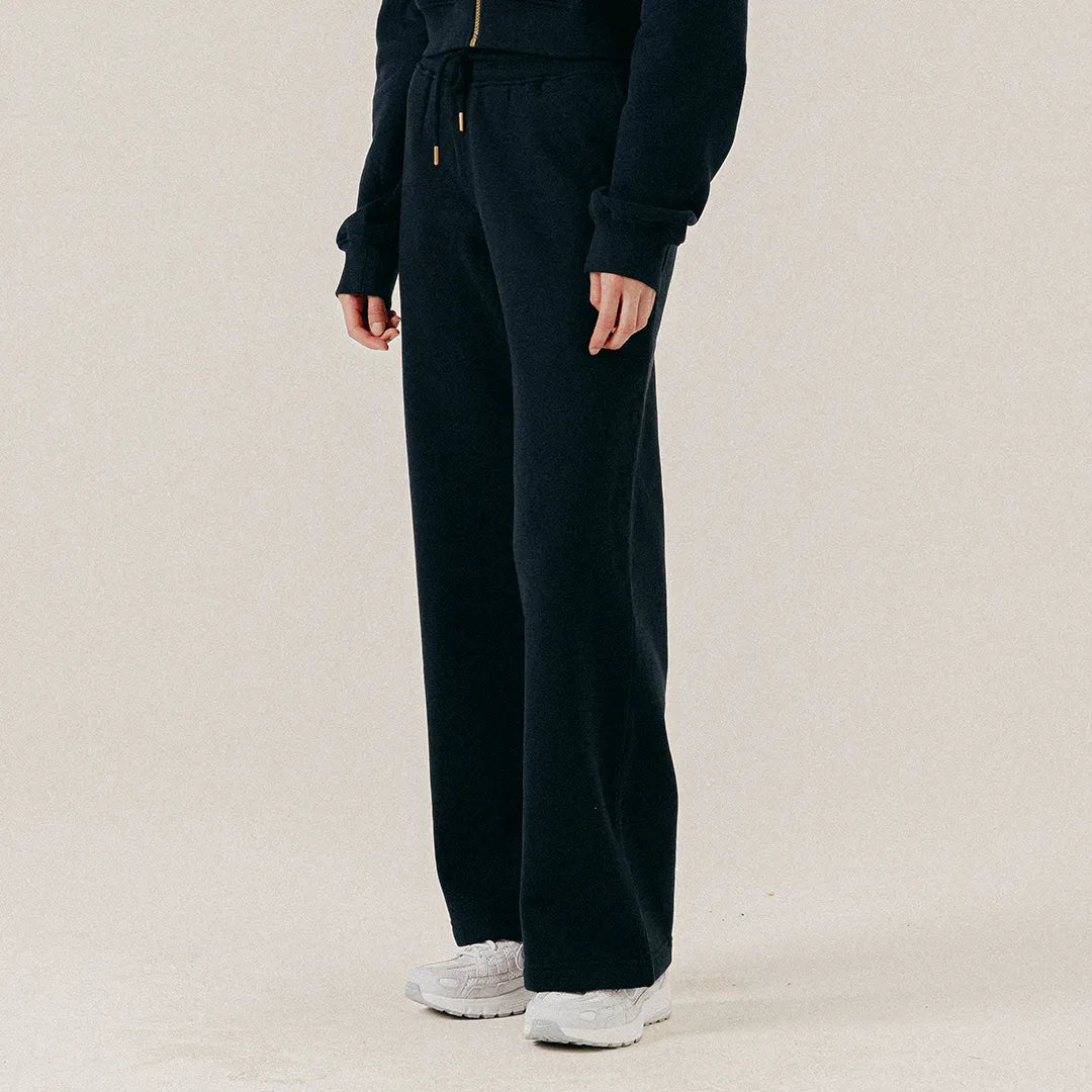 PLEATED STRAIGHT LEG SWEATPANTS - BLACK