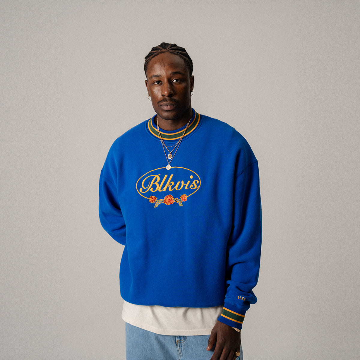 BLKVIS SCRIPT ROSES CREWNECK - BLUE LOILITE