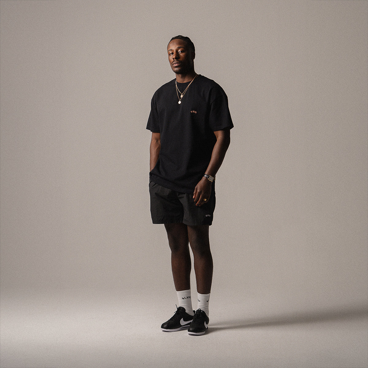 BLKVIS ART LOGO TEE - BLACK