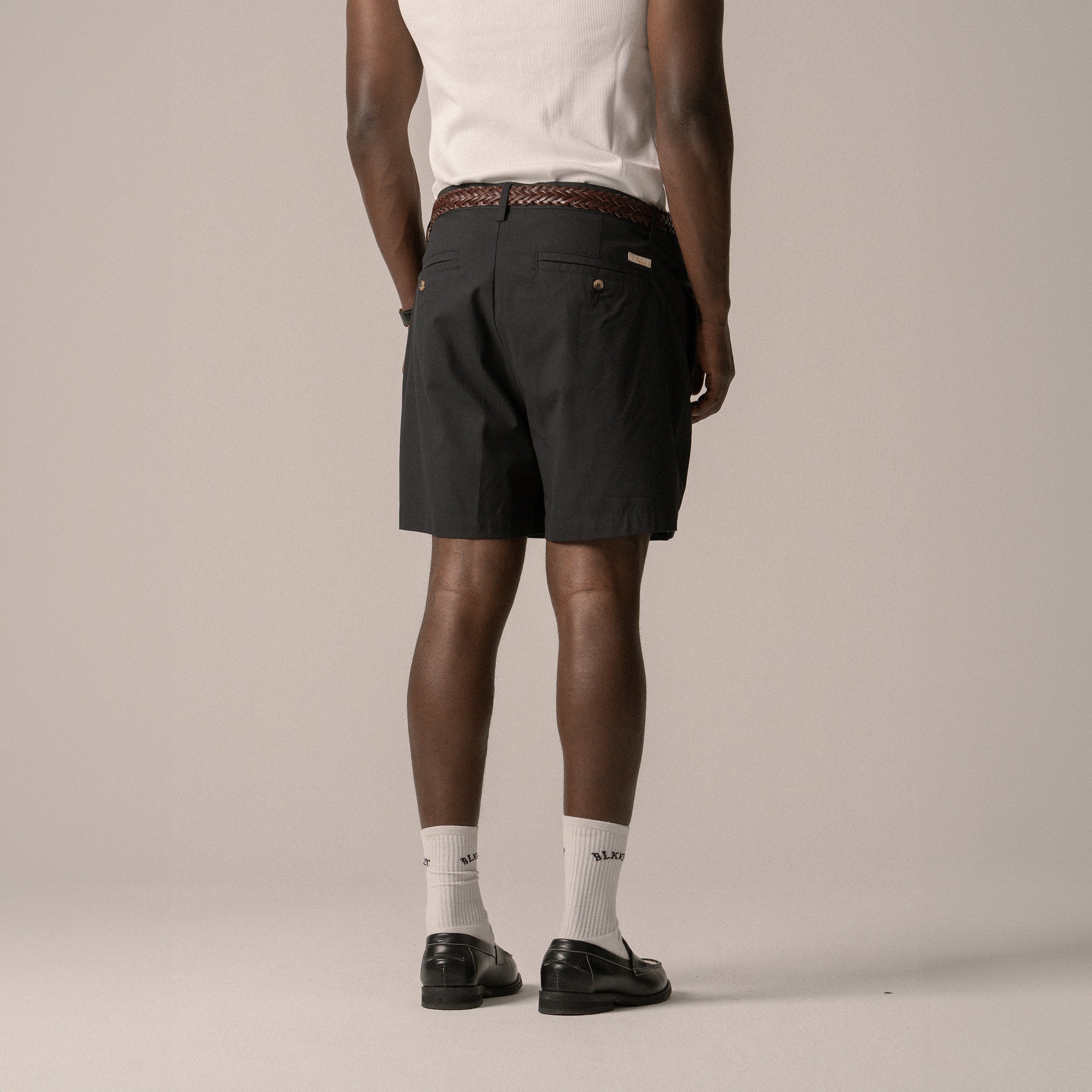 BLKVIS DOUBLE PLEATED SHORTS - BLACK