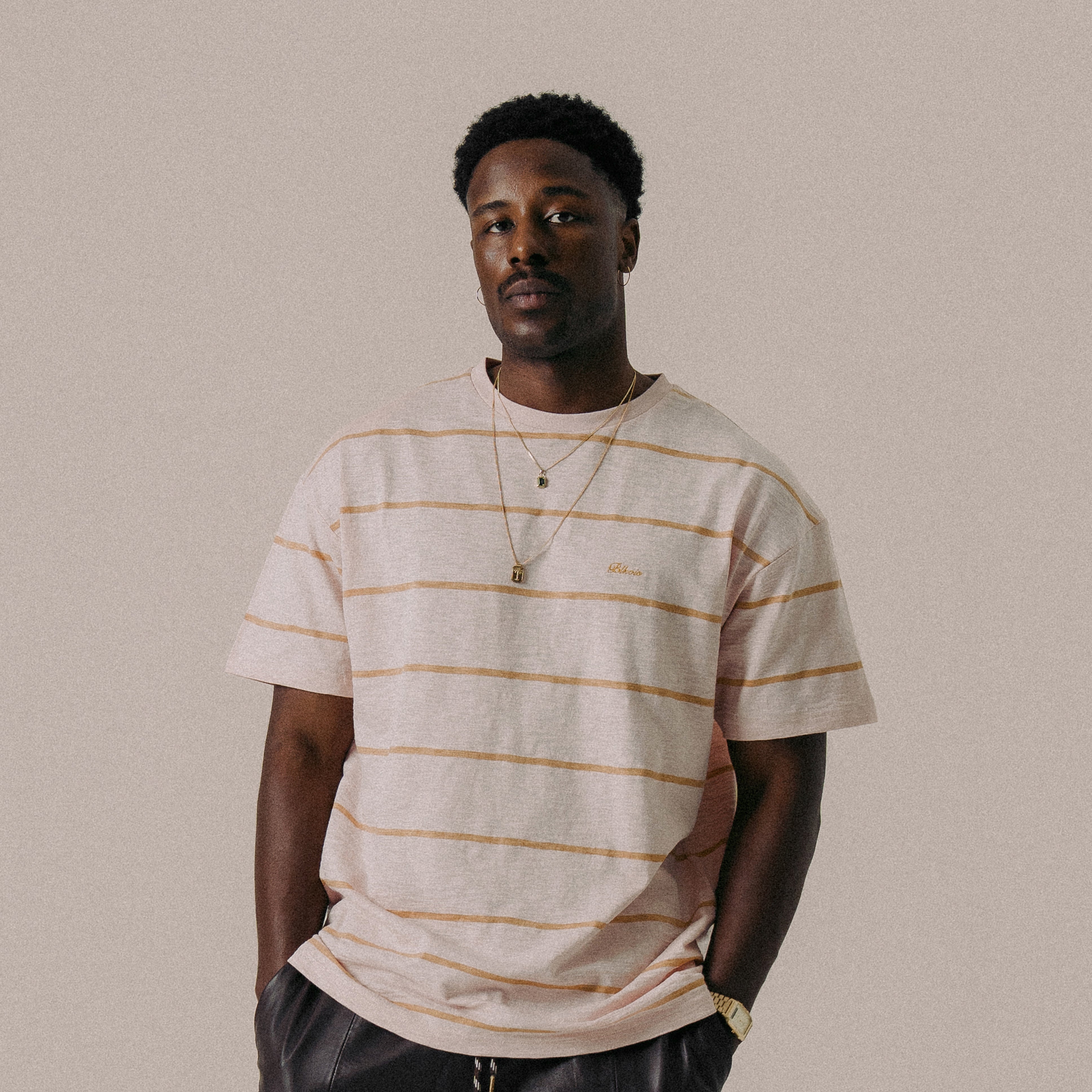 BLKVIS SCRIPT STRIPED CLUB TEE - SEPIA ROSE